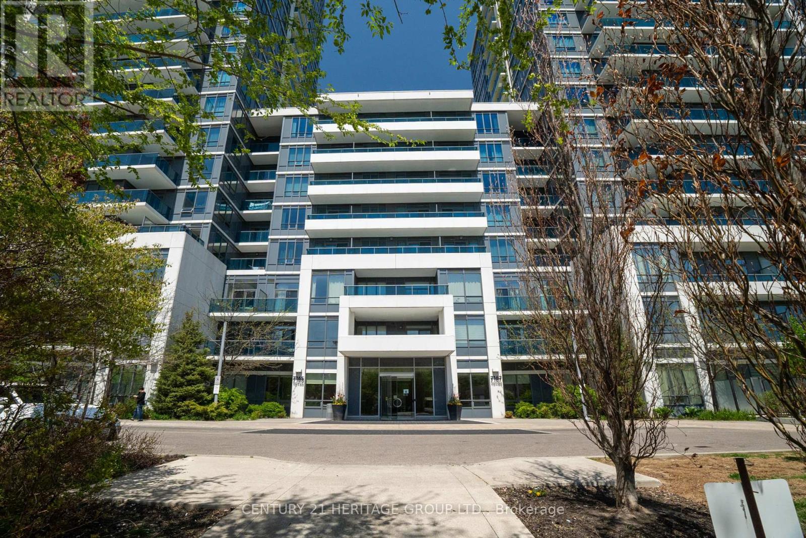 1615 - 7165 Yonge Street, Markham, Ontario  L3T 0C9 - Photo 1 - N12155016