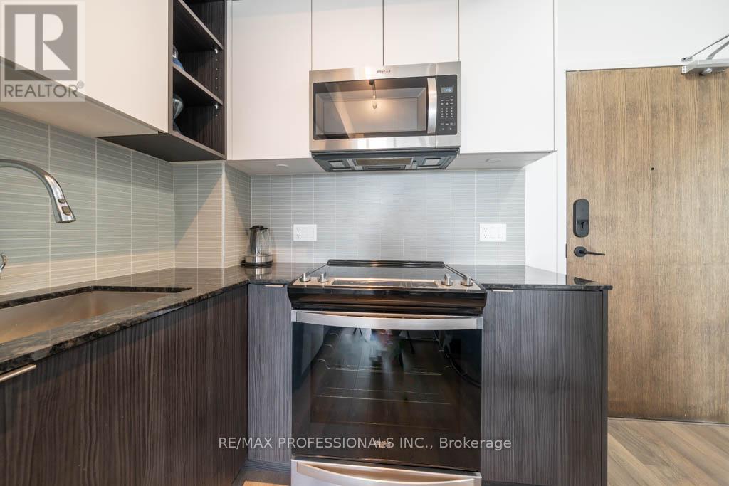 1011 - 100 Eagle Rock Way, Vaughan, Ontario  L6A 5B9 - Photo 7 - N12155040