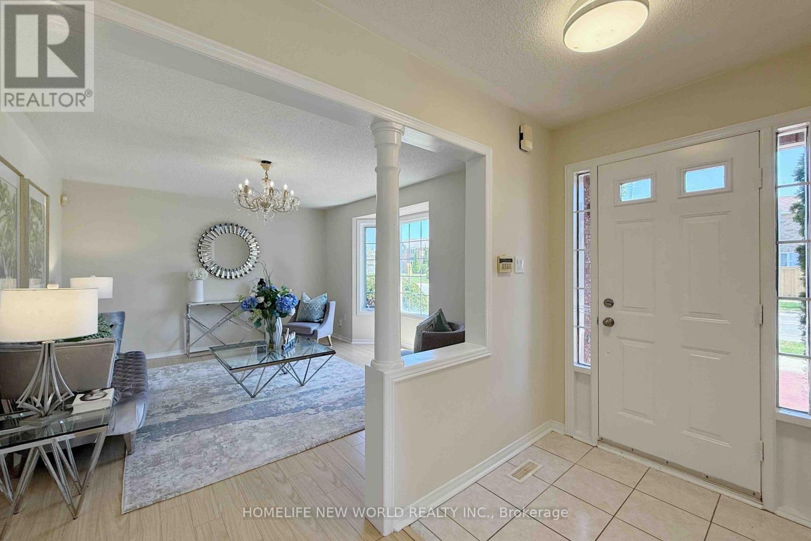 1 Sylwood Crescent, Vaughan, Ontario  L6A 2L2 - Photo 3 - N12155130