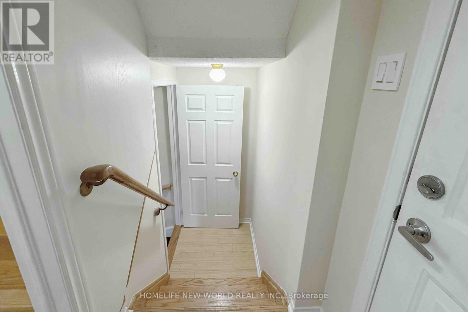 1 Sylwood Crescent, Vaughan, Ontario  L6A 2L2 - Photo 35 - N12155130