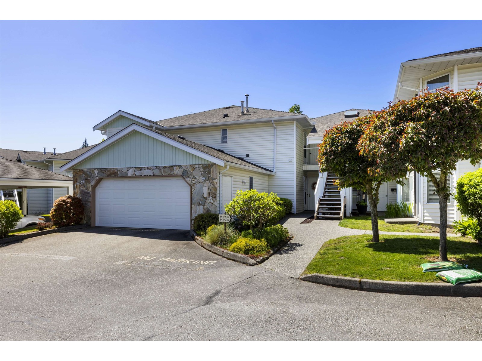 241 7156 121 Street, Surrey, British Columbia  V3W 0J6 - Photo 4 - R3003474