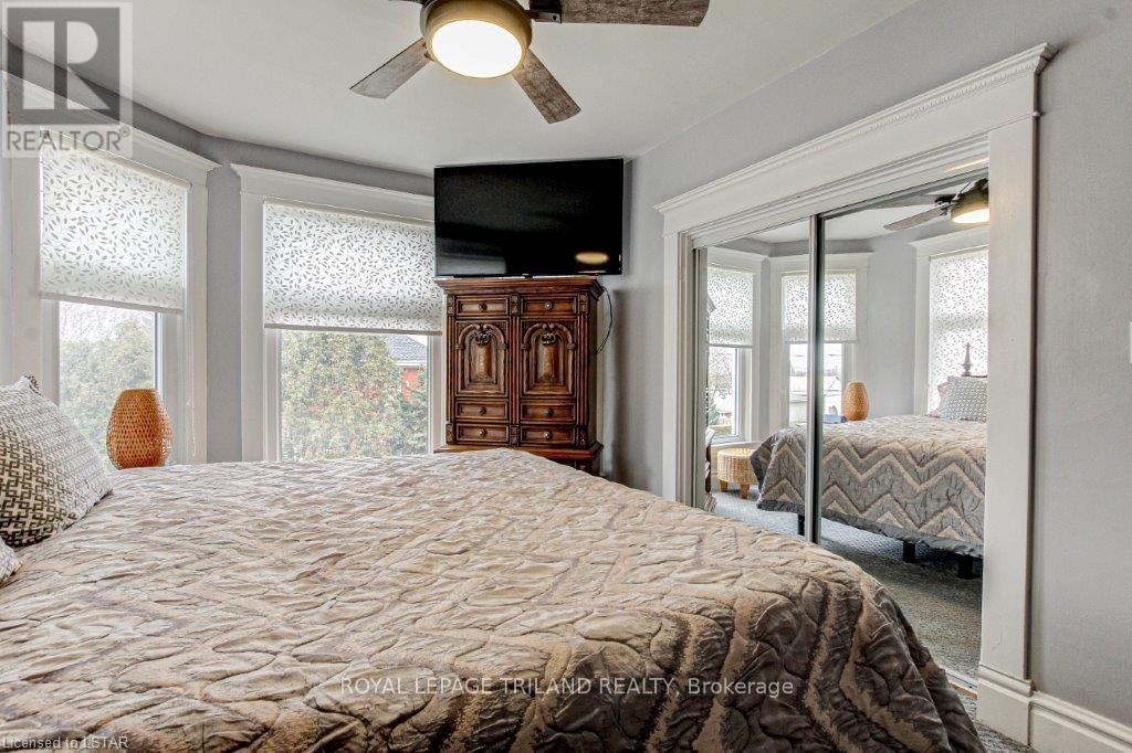 286 King Street S, Thames Centre, Ontario  N0M 2P0 - Photo 18 - X12061438