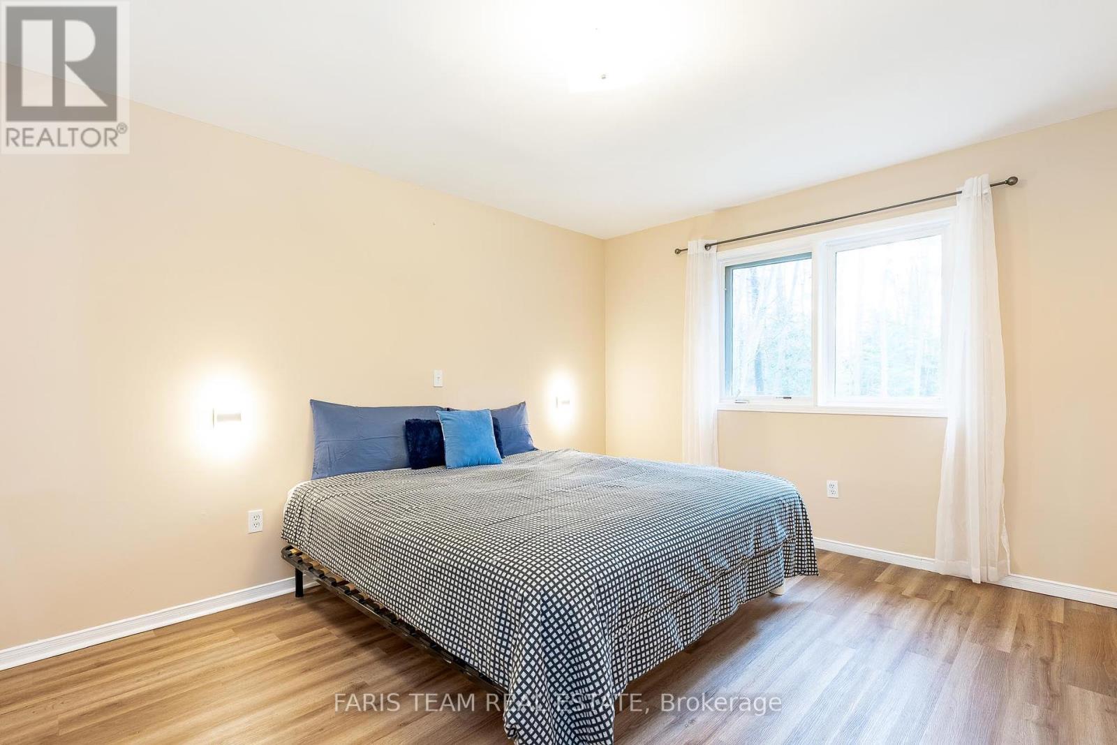 64 Nadia Crescent, Tiny, Ontario  L0L 2T0 - Photo 11 - S12155047