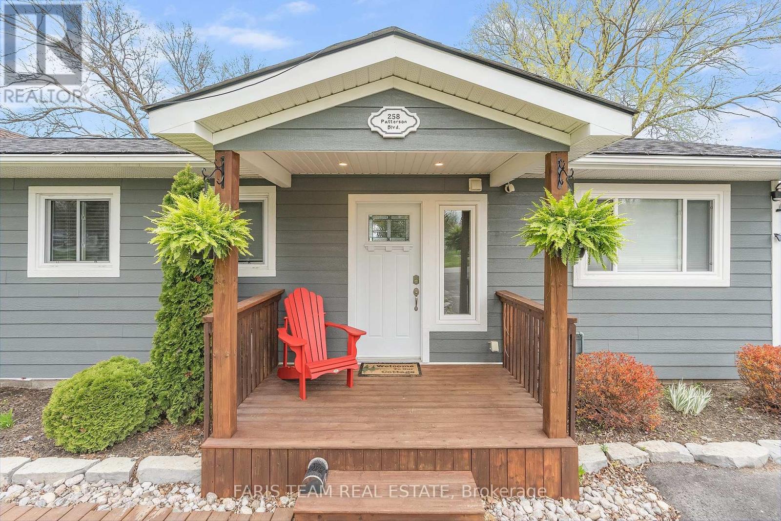 Property at 258 PATTERSON BOULEVARD image 5