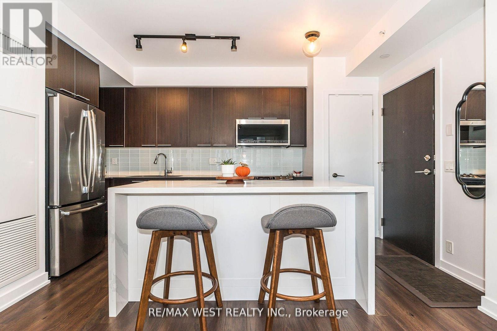 1705 - 10 Park Lawn Road, Toronto (Mimico), Ontario  M8Y 3H8 - Photo 13 - W12155008