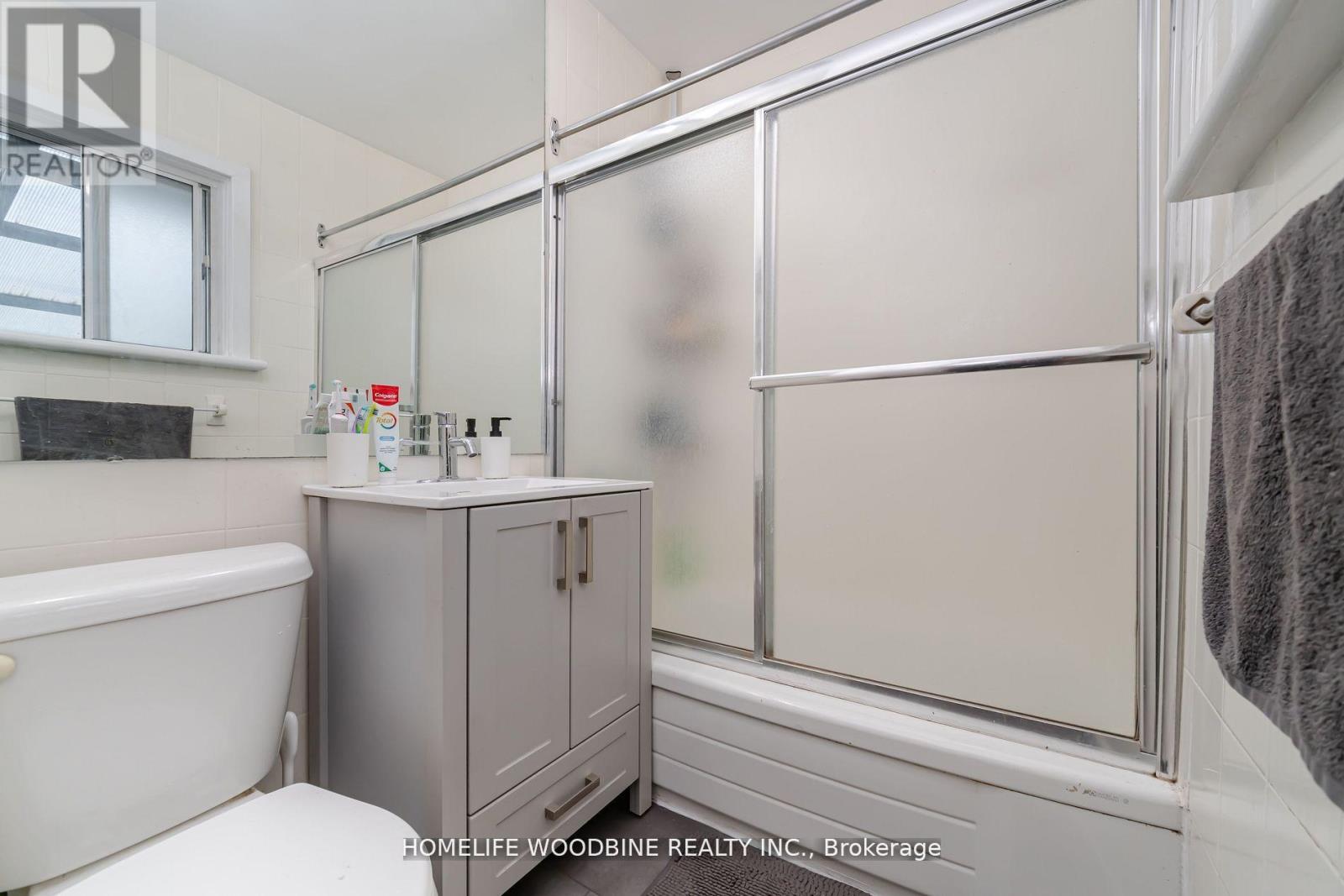 67 Allenby Avenue, Toronto, Ontario  M9W 1S7 - Photo 15 - W12155111