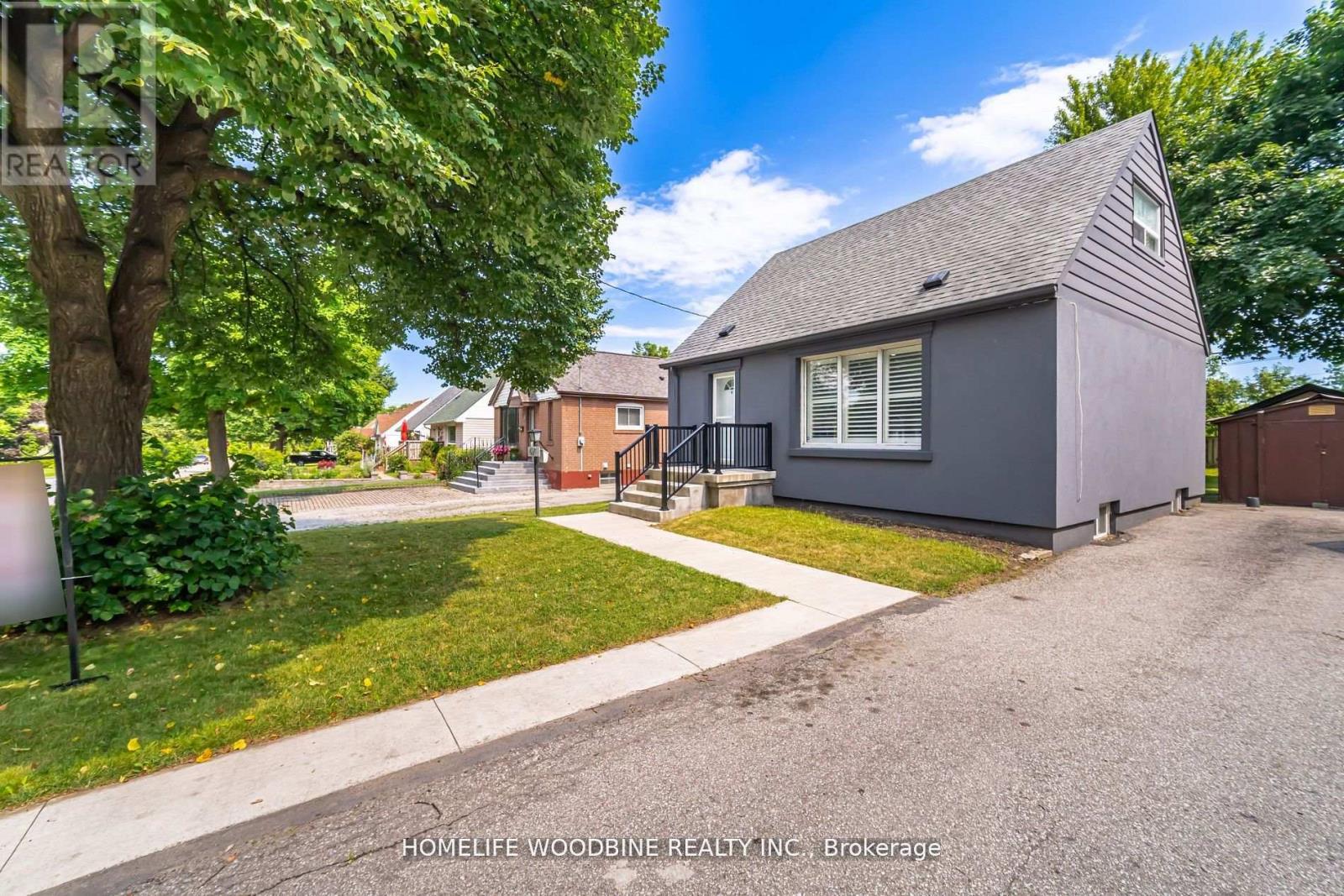 67 Allenby Avenue, Toronto, Ontario  M9W 1S7 - Photo 4 - W12155111