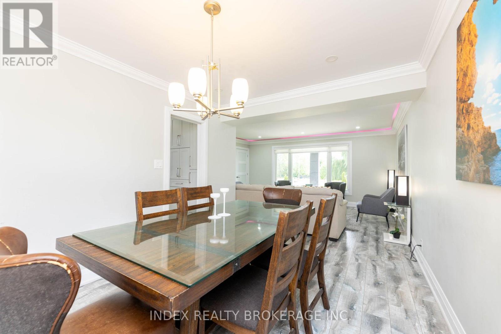 15277 Dixie Road, Caledon, Ontario  L7C 2N1 - Photo 14 - W12155154