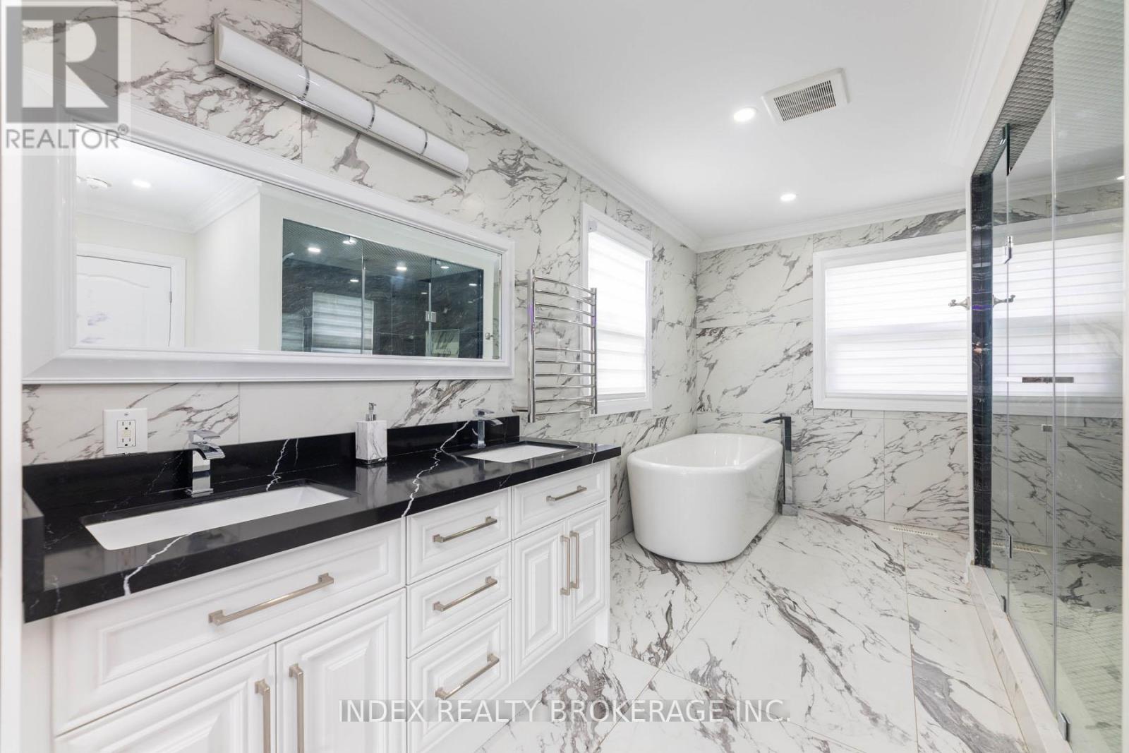 15277 Dixie Road, Caledon, Ontario  L7C 2N1 - Photo 33 - W12155154