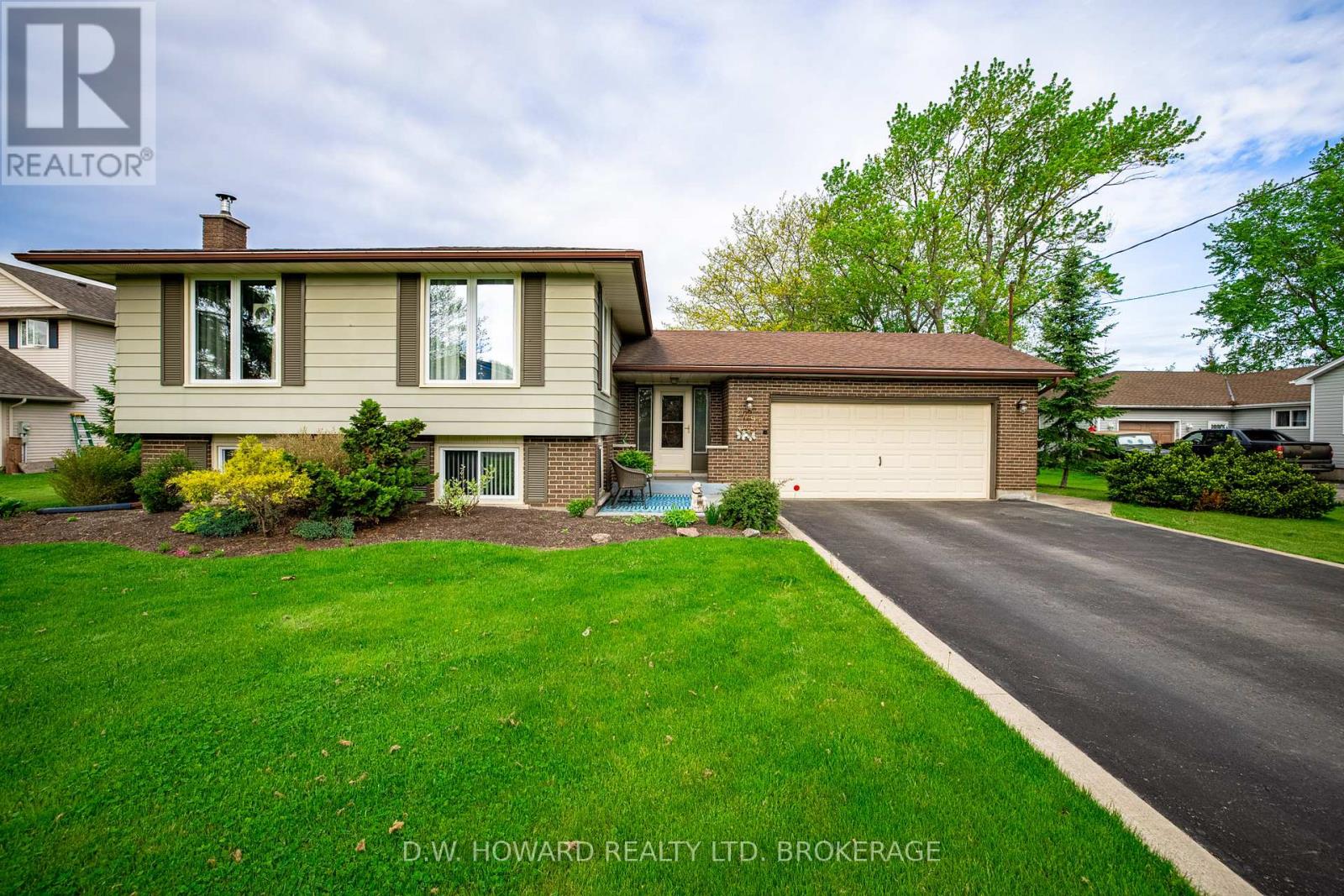 Property at 2495 CORAL AVENUE image 2