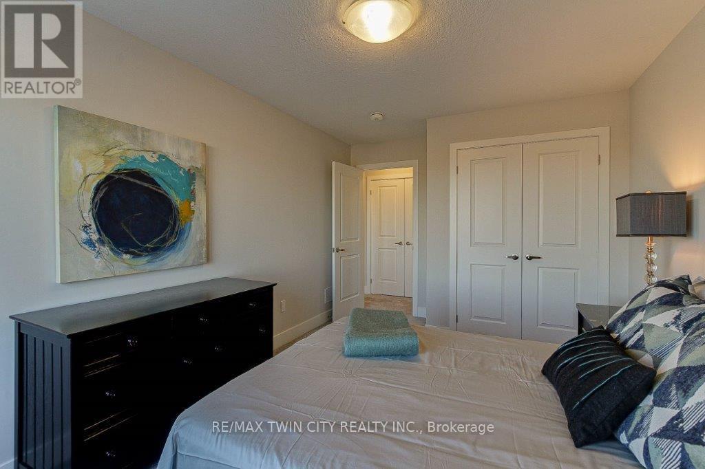 2258 Southport Crescent N, London South, Ontario  N6M 0A1 - Photo 19 - X12155090