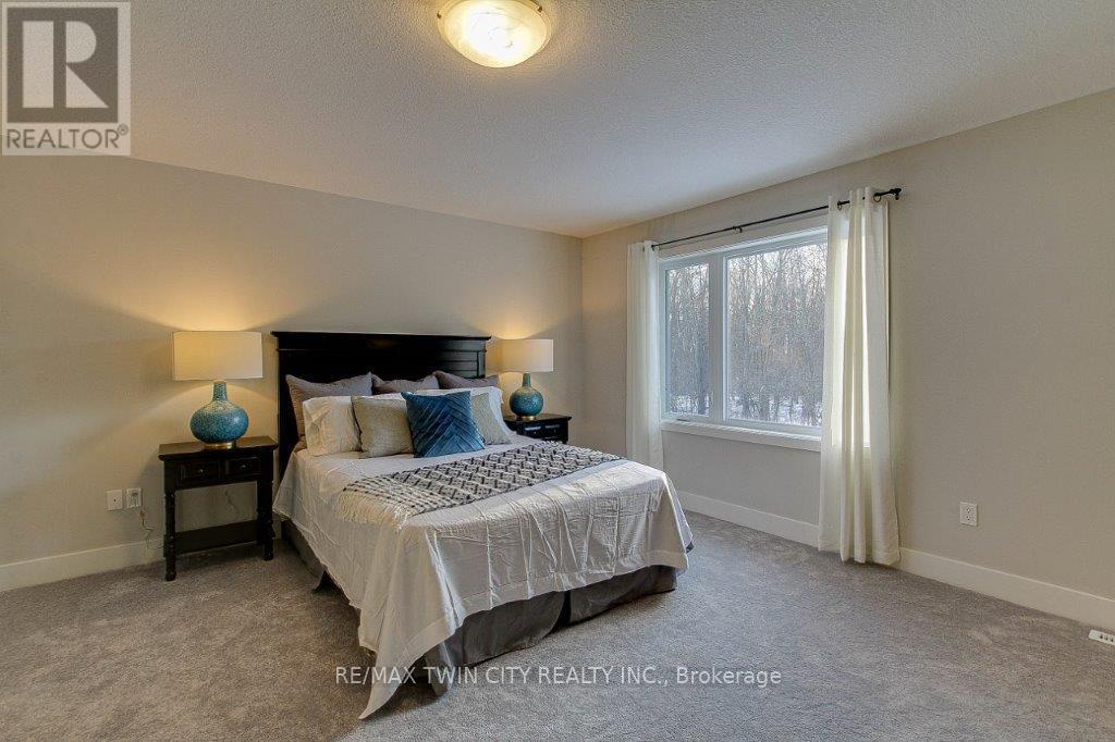 2258 Southport Crescent N, London South, Ontario  N6M 0A1 - Photo 22 - X12155090