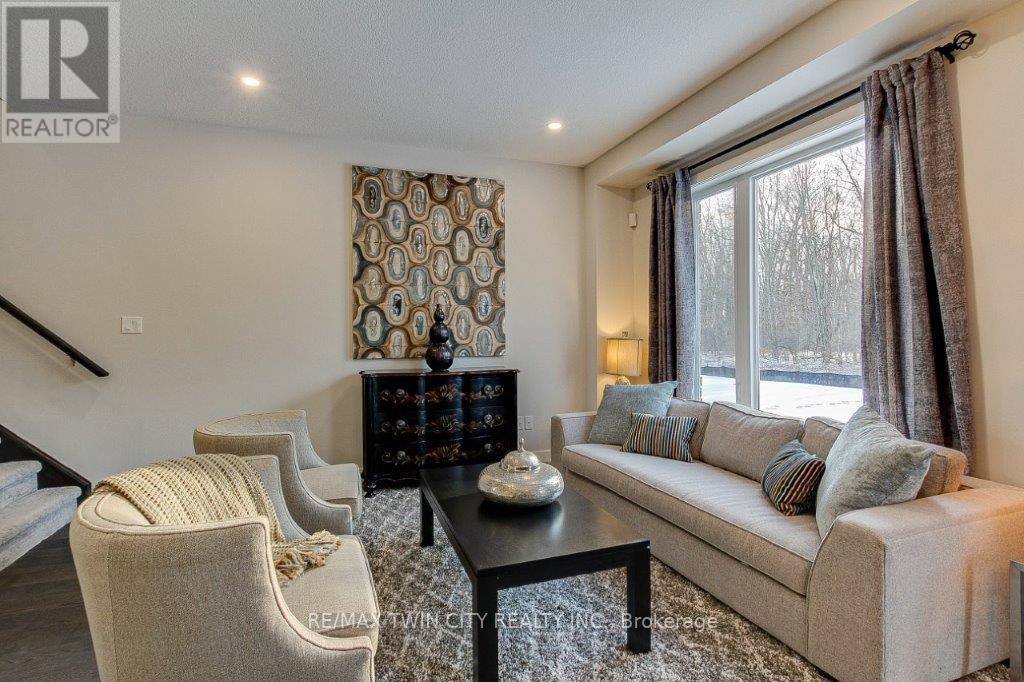 2258 Southport Crescent N, London South, Ontario  N6M 0A1 - Photo 7 - X12155090