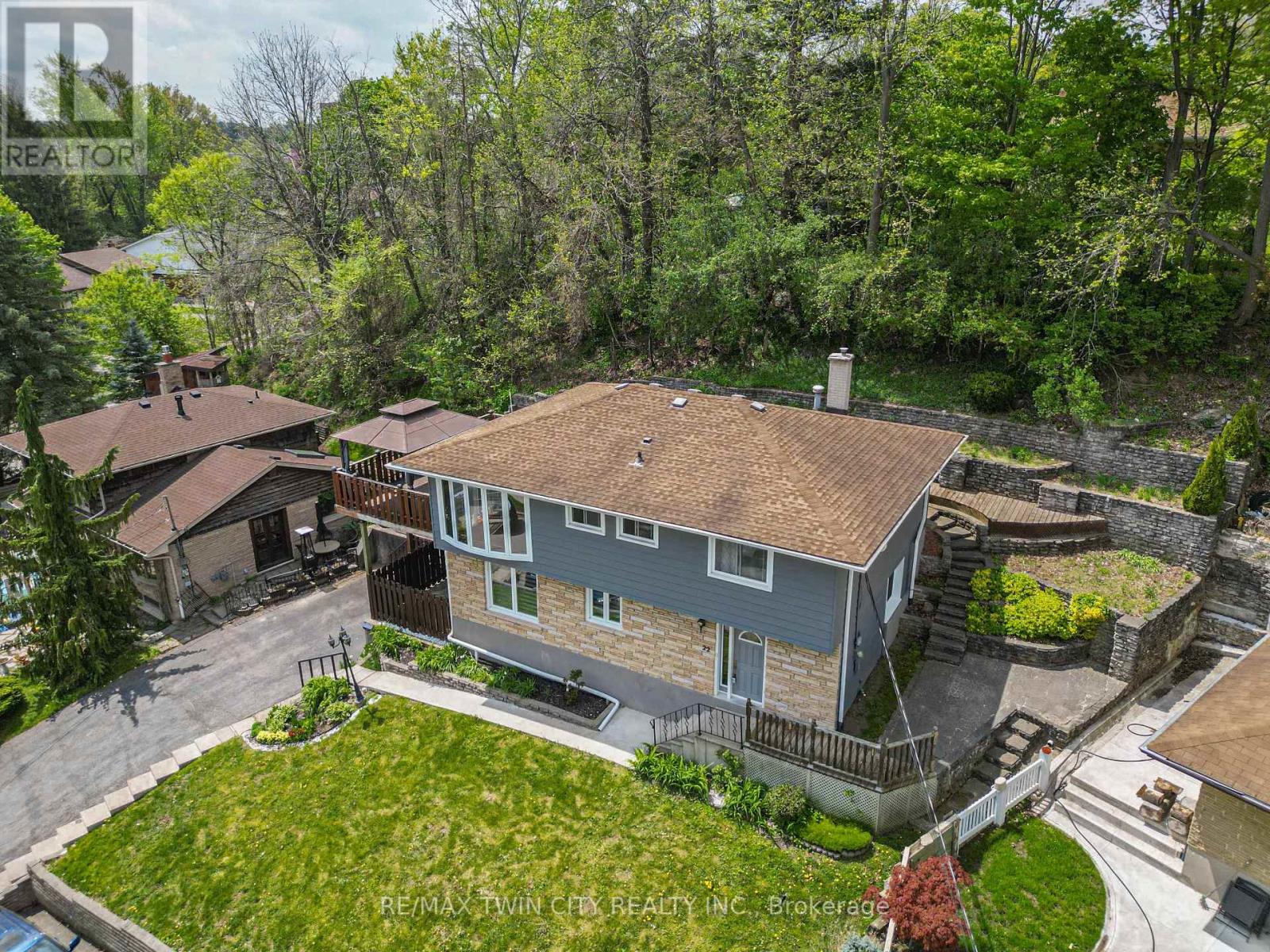 22 Dundonald Road, Cambridge, Ontario  N1S 3H3 - Photo 28 - X12155093