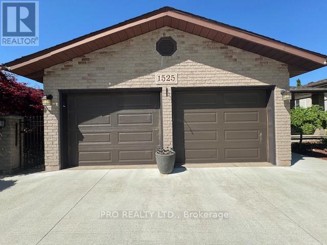 1525 South Pacific Avenue, Windsor, Ontario  N8X 4Z6 - Photo 2 - X12155107