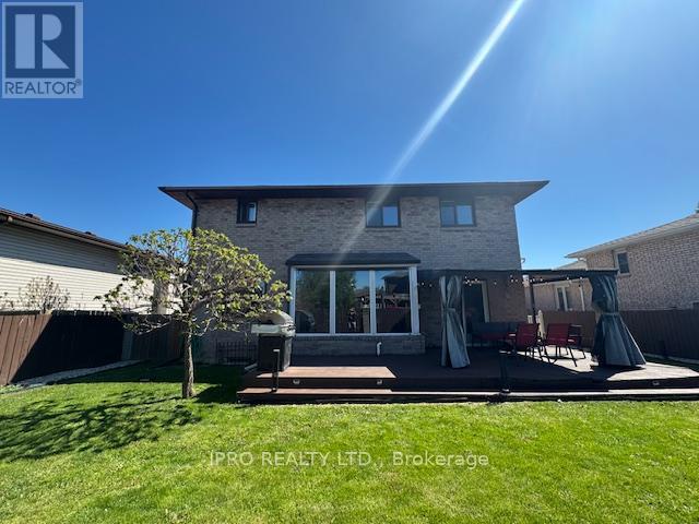 1525 South Pacific Avenue, Windsor, Ontario  N8X 4Z6 - Photo 4 - X12155107