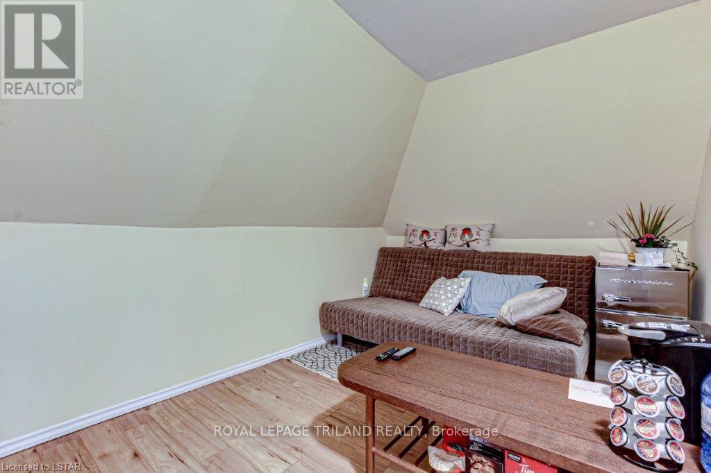 286 King Street S, Thames Centre, Ontario  N0M 2P0 - Photo 25 - X12061438