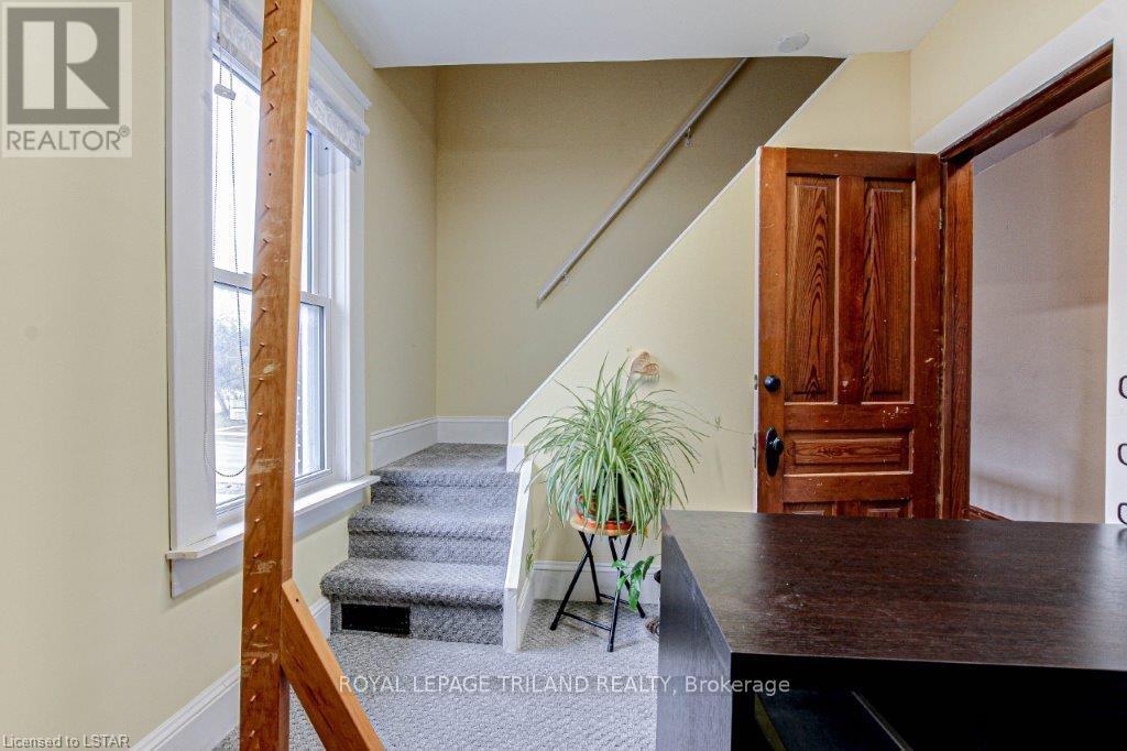 286 King Street S, Thames Centre, Ontario  N0M 2P0 - Photo 24 - X12061438