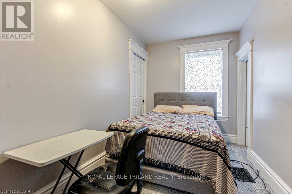 286 King Street S, Thames Centre, Ontario  N0M 2P0 - Photo 21 - X12061438