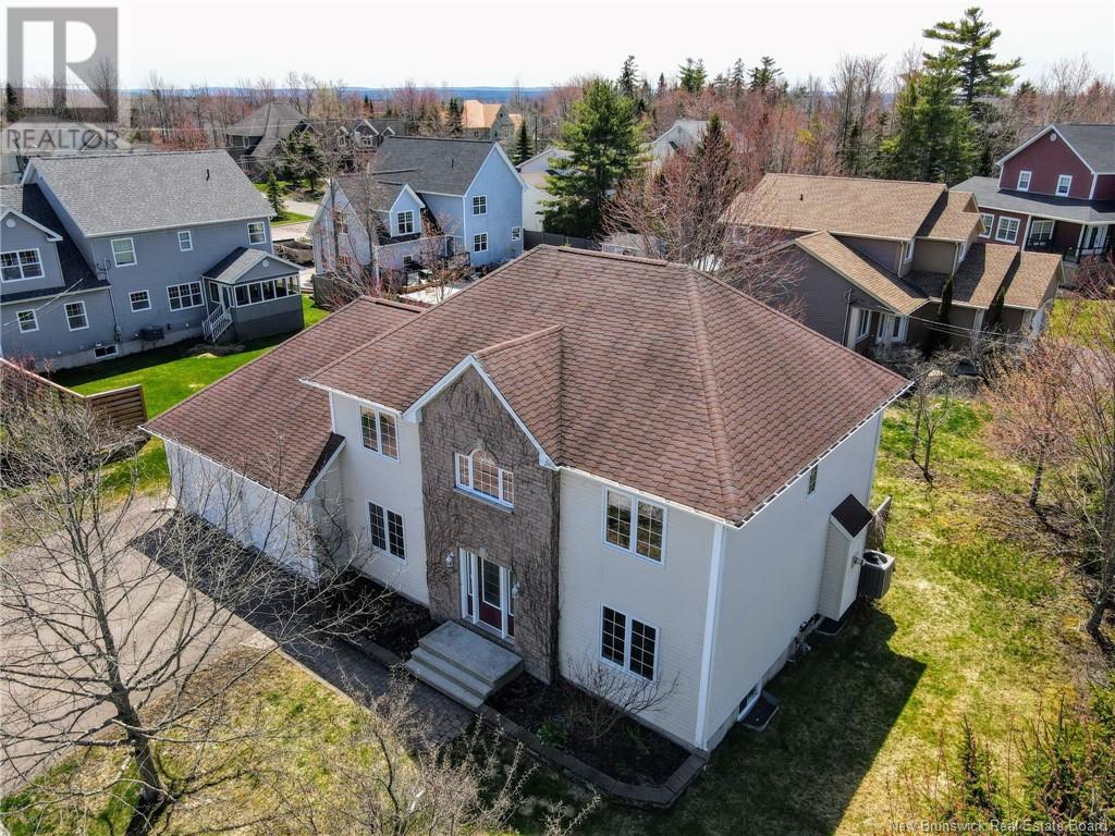 Property at 14 Glastonbury Drive image 4