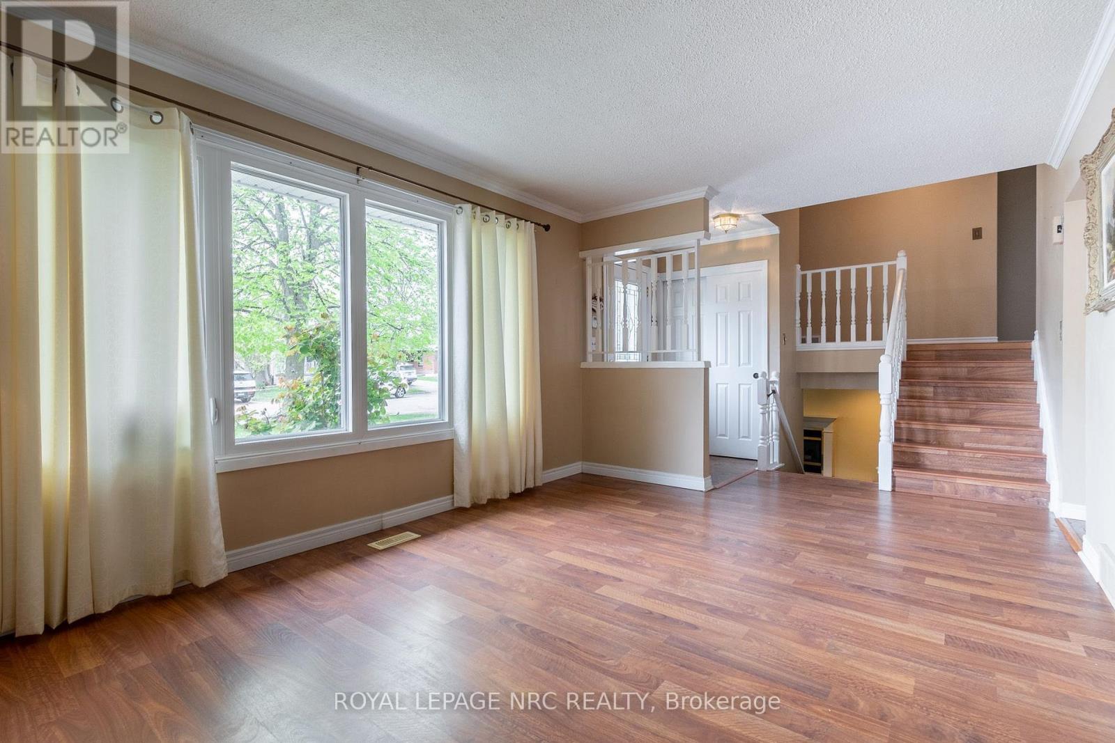 Property at 7404 SANDY COURT image 3