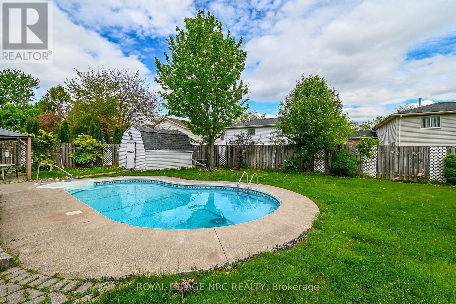 7404 Sandy Court, Niagara Falls, Ontario  L2G 7R3 - Photo 27 - X12121672