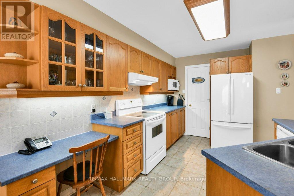 56 Roseanne Lane E, Ottawa, Ontario  K1B 1C2 - Photo 17 - X11980444