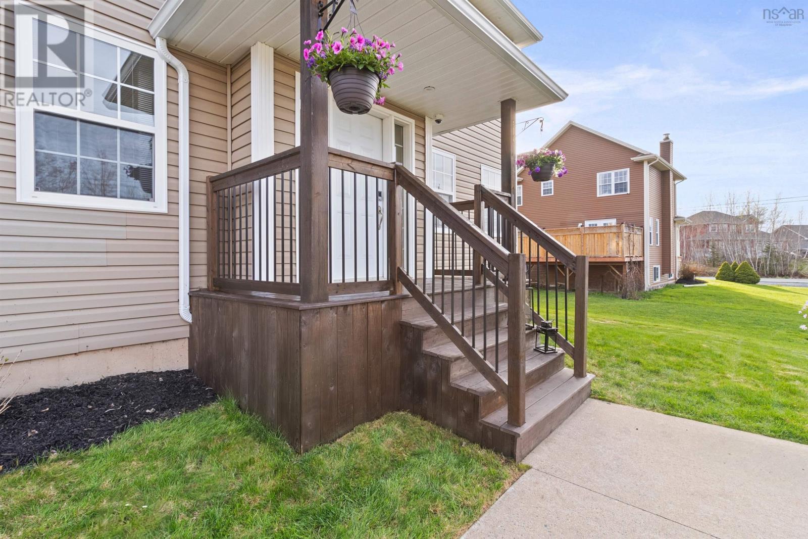 Property at 49 Tyler Street image 4