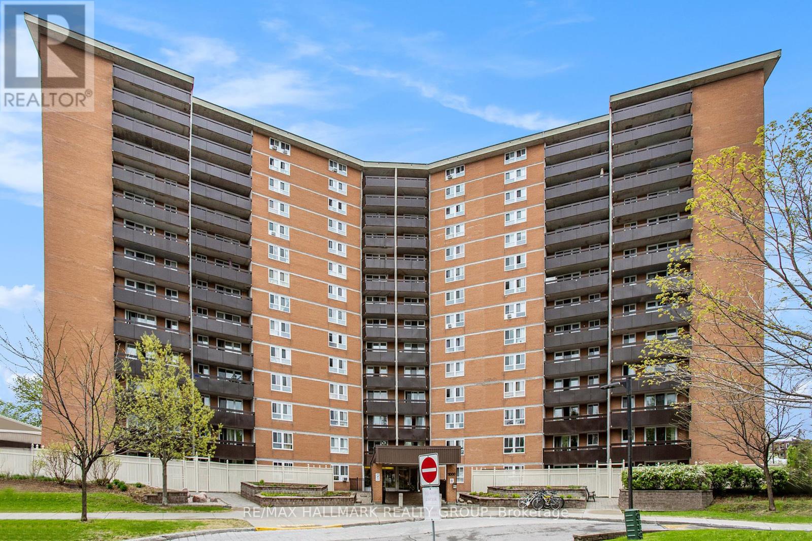 Property at 1508 - 2000 JASMINE CRESCENT image 1