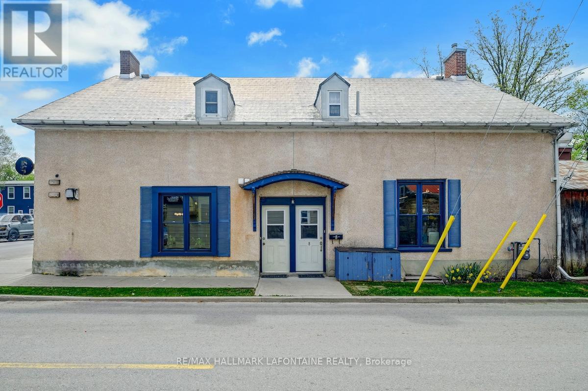 100 Gore Street E, Perth, Ontario  K7H 1J3 - Photo 3 - X12155250
