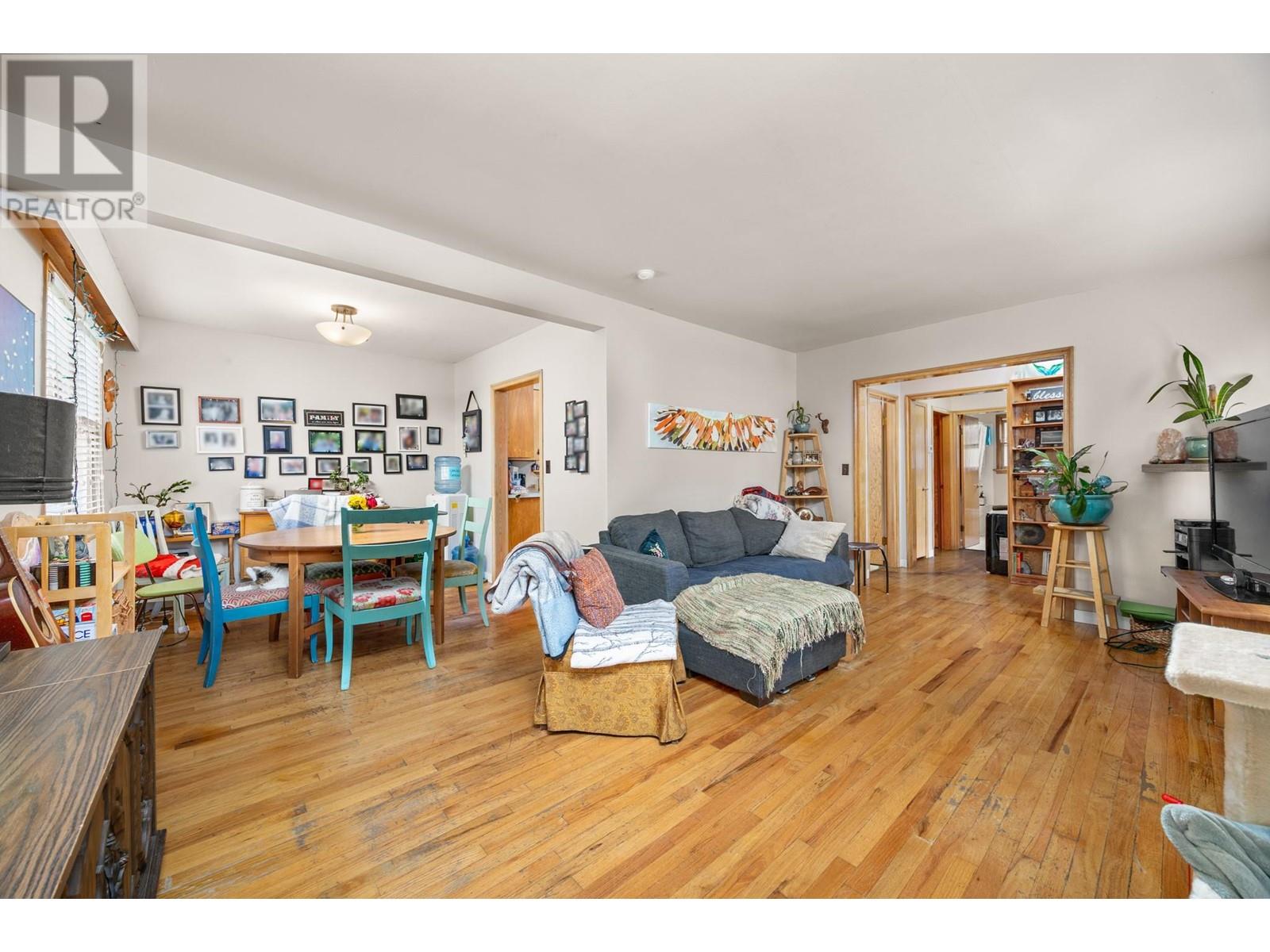 2800 39 Street, Vernon, British Columbia  V1T 6J4 - Photo 4 - 10347184