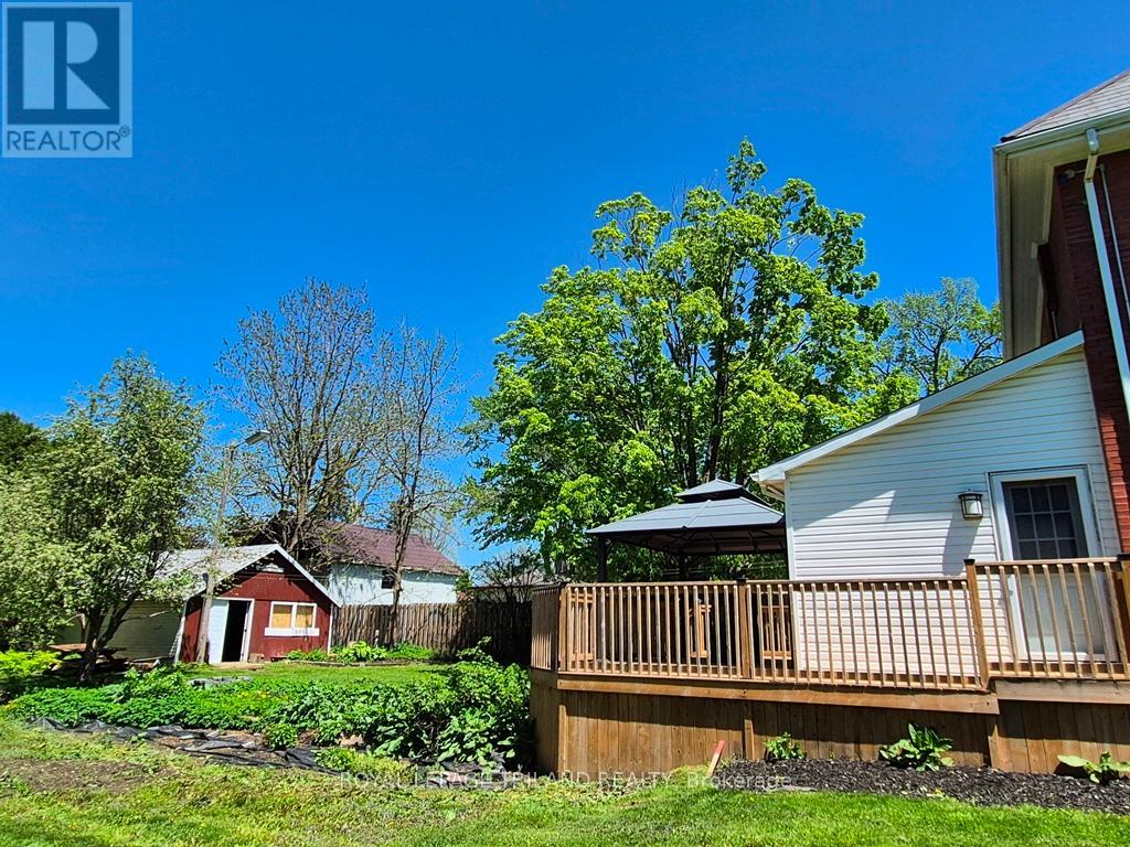 286 King Street S, Thames Centre, Ontario  N0M 2P0 - Photo 39 - X12061438