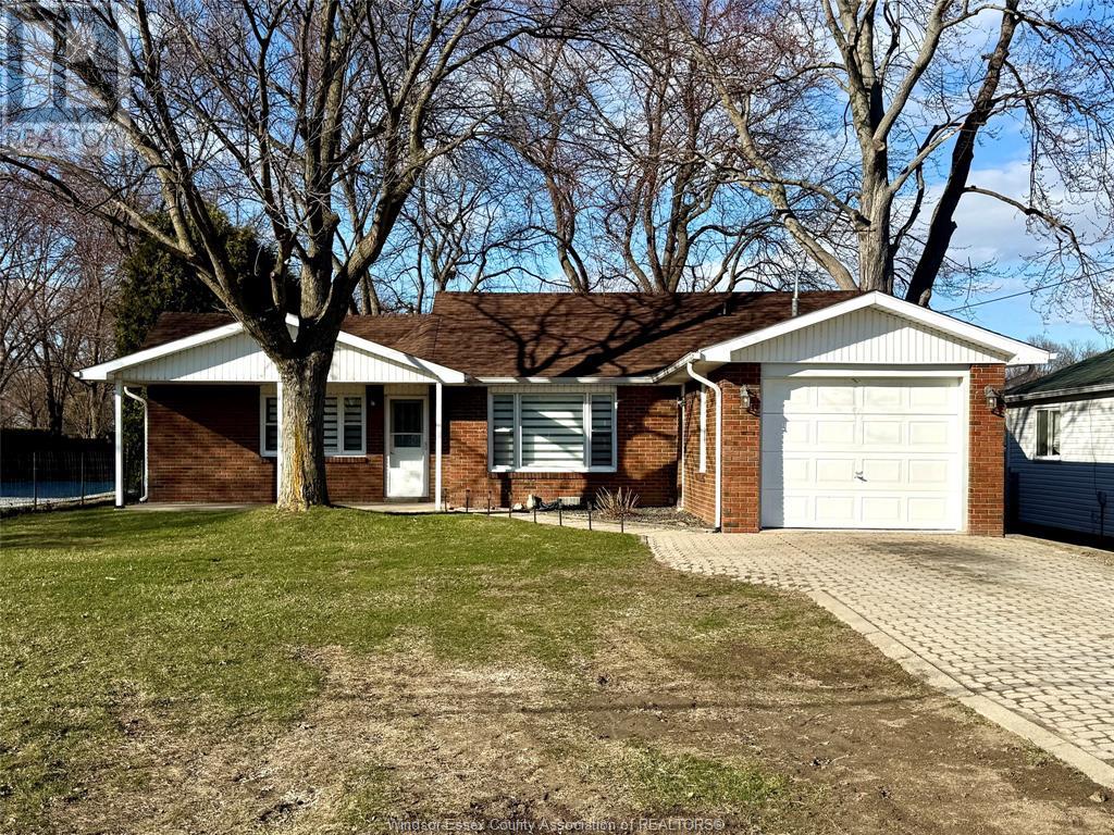 1104 COUNTY RD 22, Lakeshore, Ontario