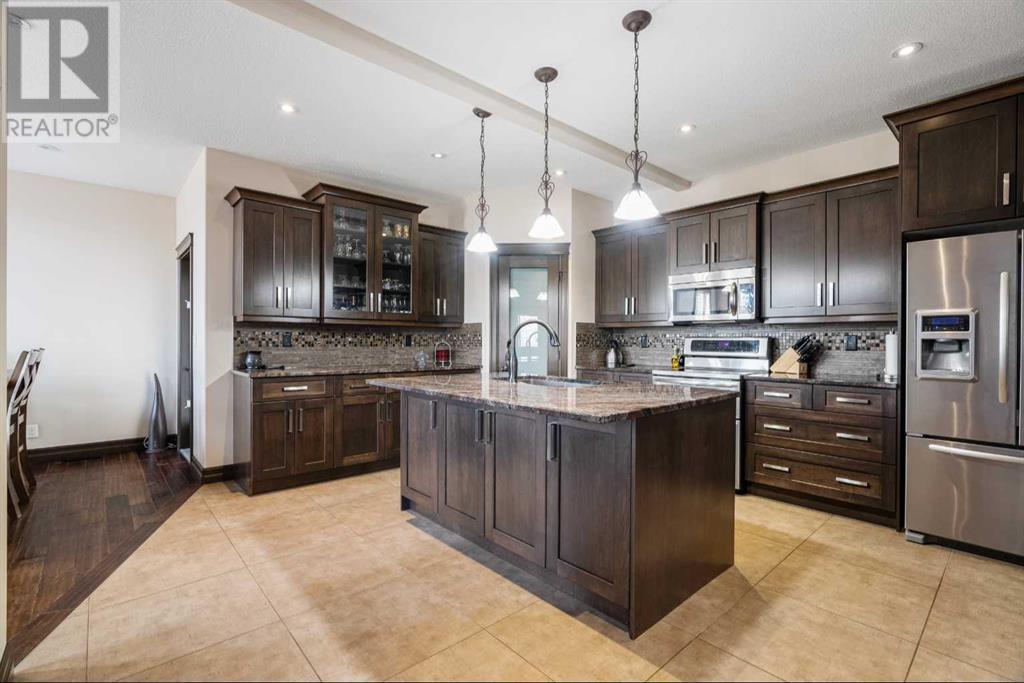 Property at 100 Macrae Place image 2