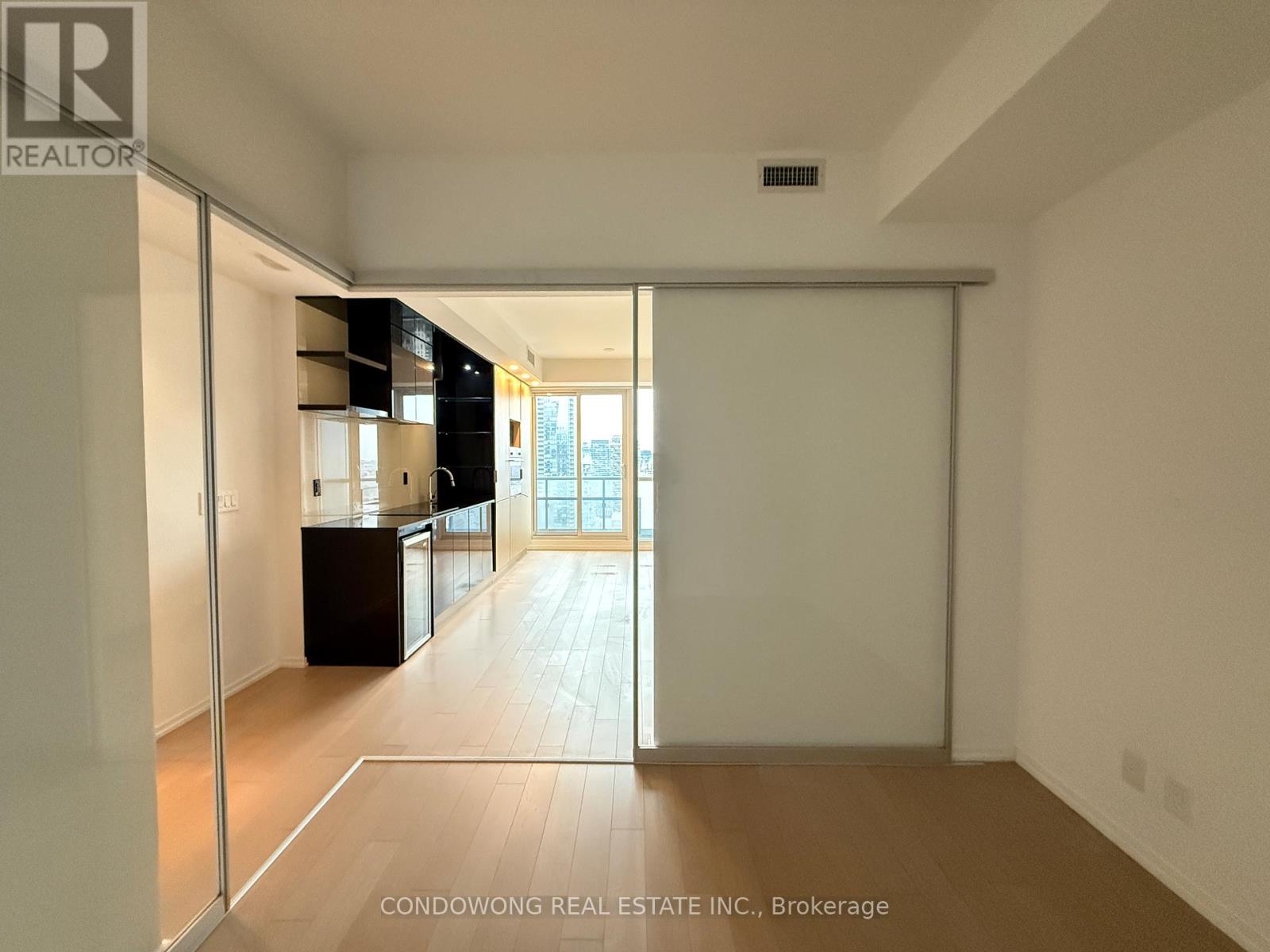 3714 - 70 Temperance Street, Toronto (Bay Street Corridor), Ontario  M5H 4E8 - Photo 11 - C12155115
