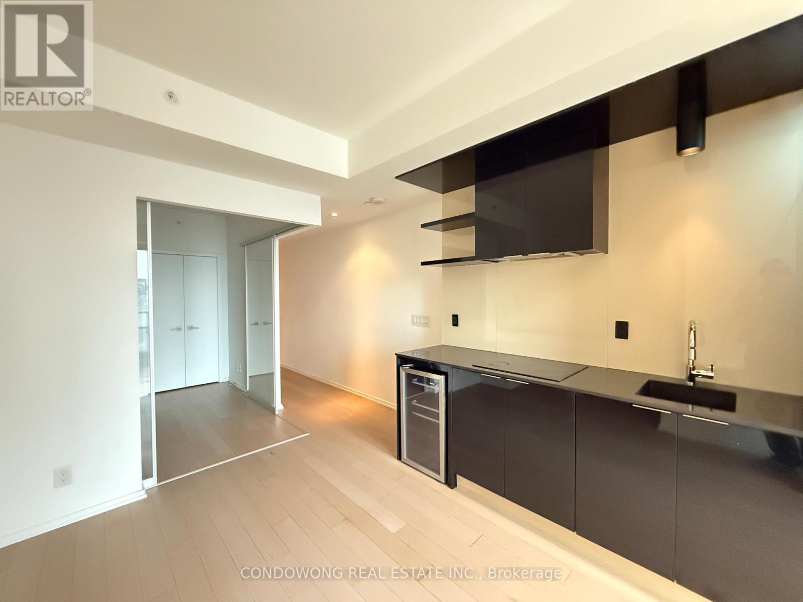 3714 - 70 Temperance Street, Toronto (Bay Street Corridor), Ontario  M5H 4E8 - Photo 9 - C12155115