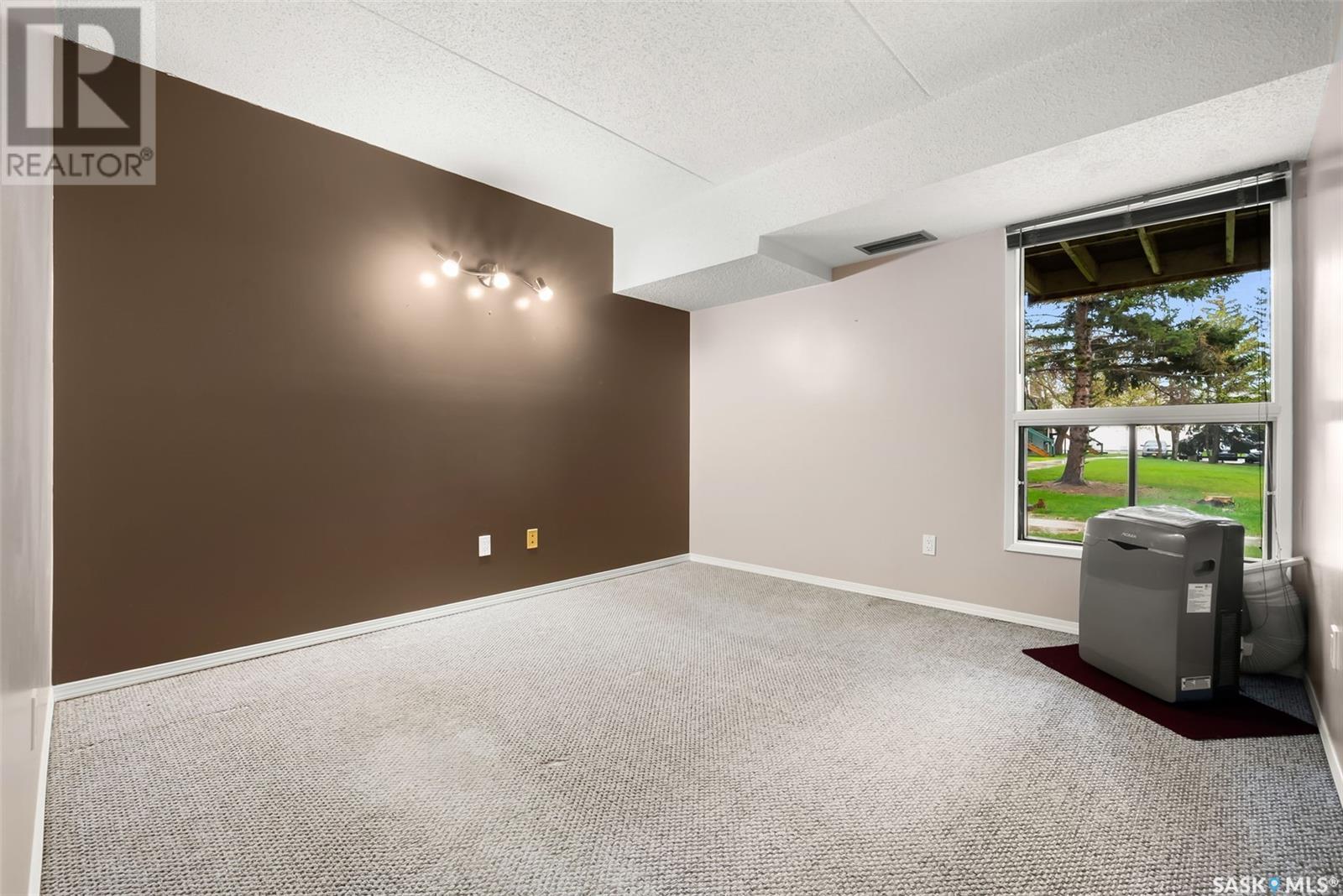 184 #160 Gore Place, Regina, Saskatchewan  S4T 7S4 - Photo 10 - SK005918