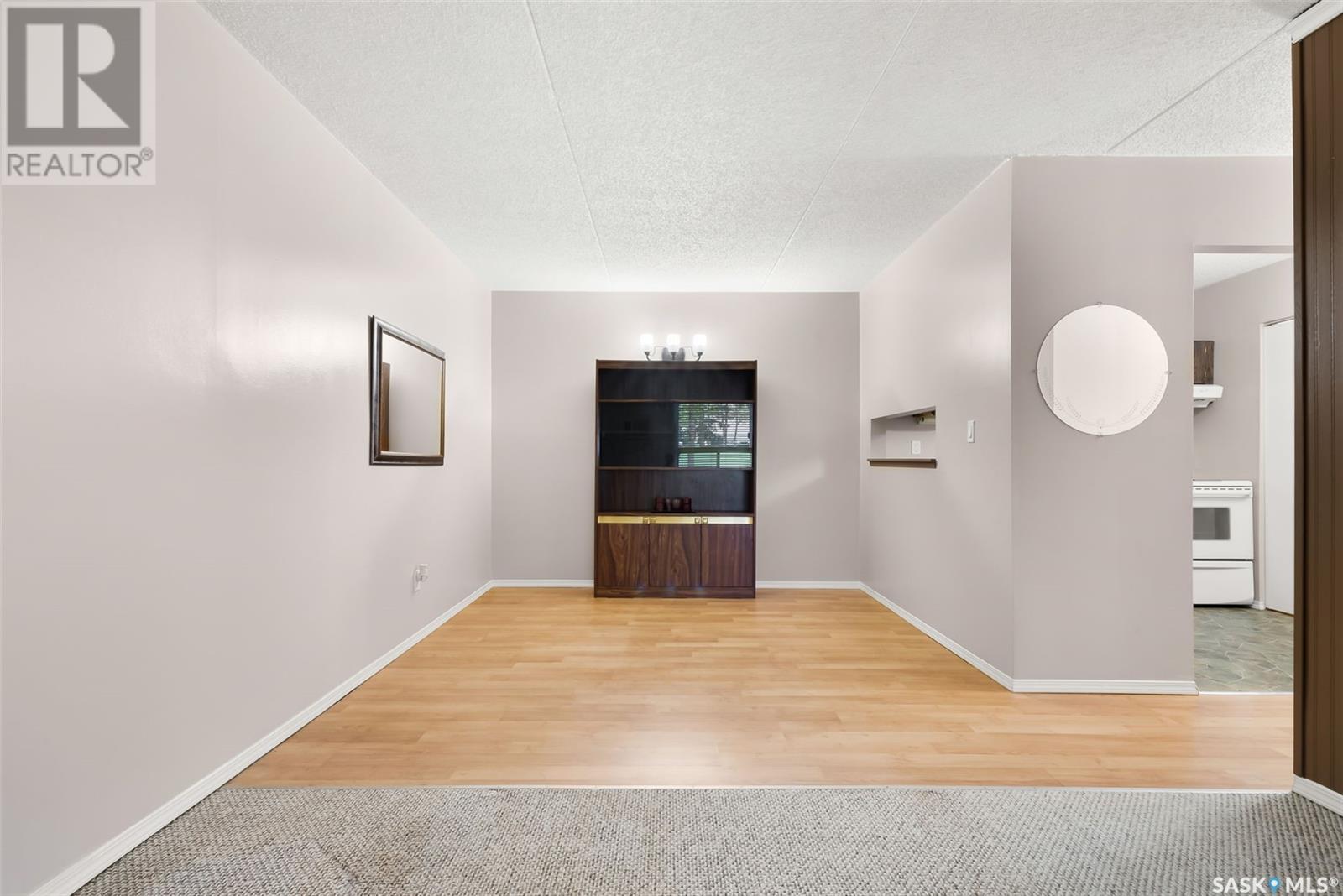 184 #160 Gore Place, Regina, Saskatchewan  S4T 7S4 - Photo 6 - SK005918
