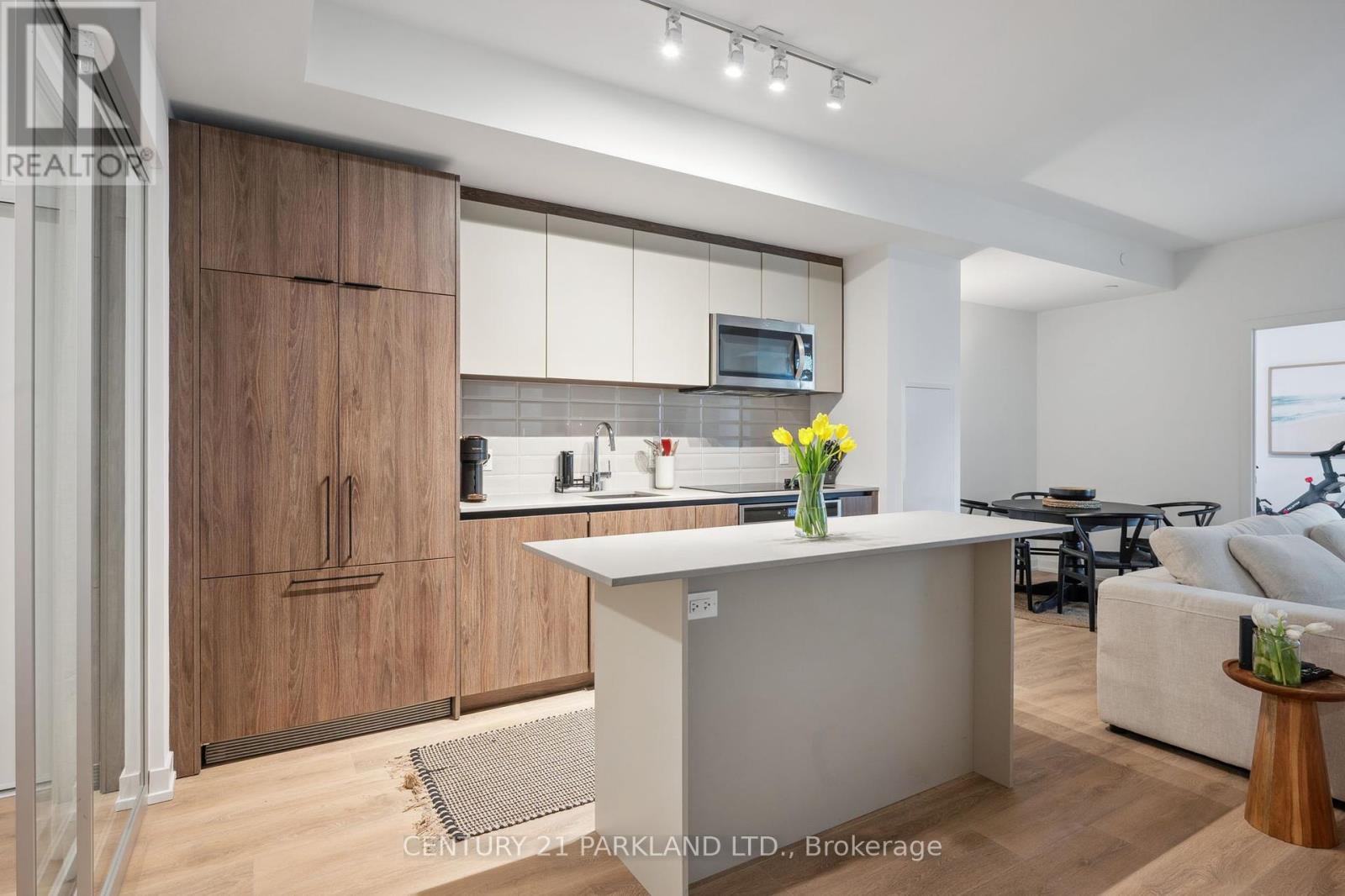 318 - 150 Logan Avenue, Toronto, Ontario  M4M 0E4 - Photo 7 - E12155192