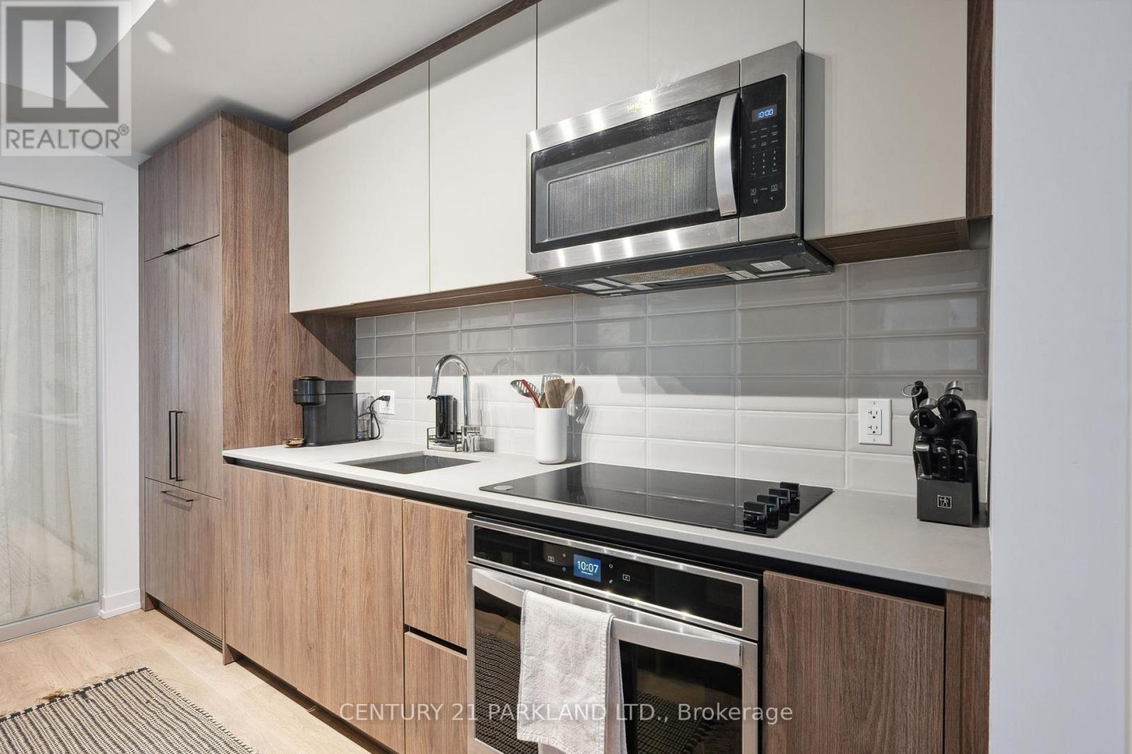318 - 150 Logan Avenue, Toronto, Ontario  M4M 0E4 - Photo 8 - E12155192