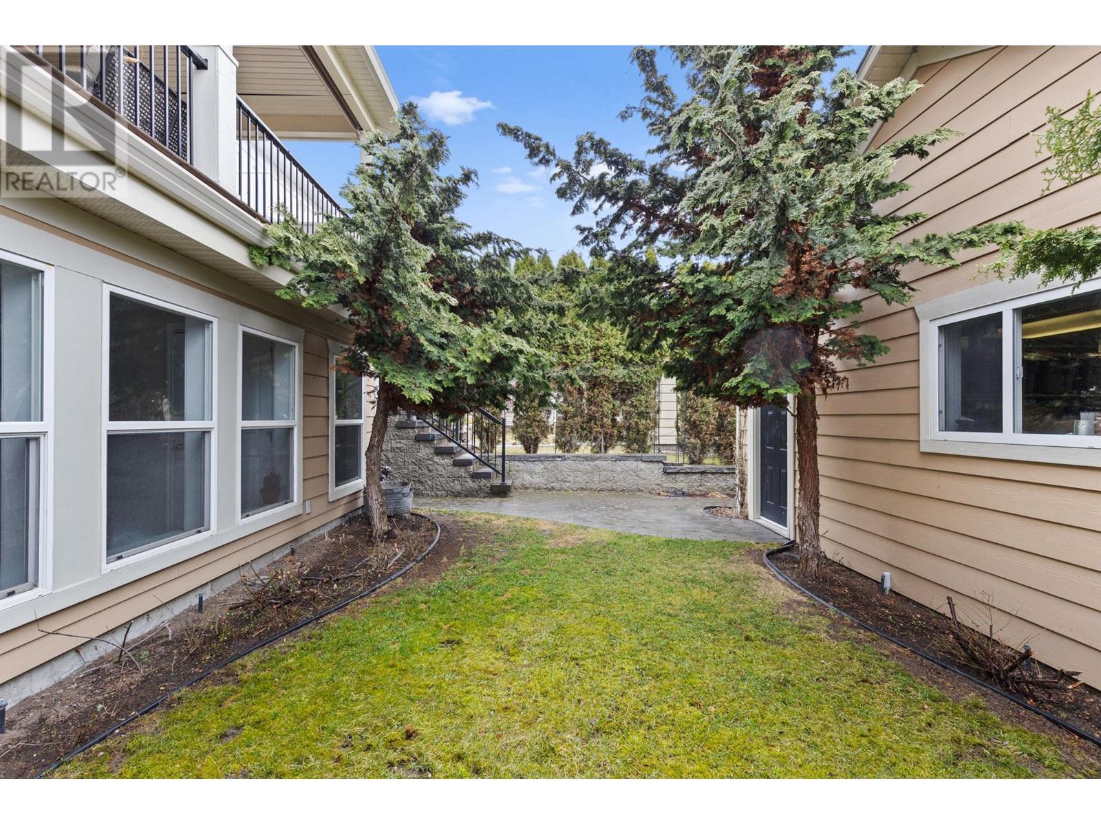 396 Mccarren Avenue, Kelowna, British Columbia  V1W 4W3 - Photo 30 - 10348387
