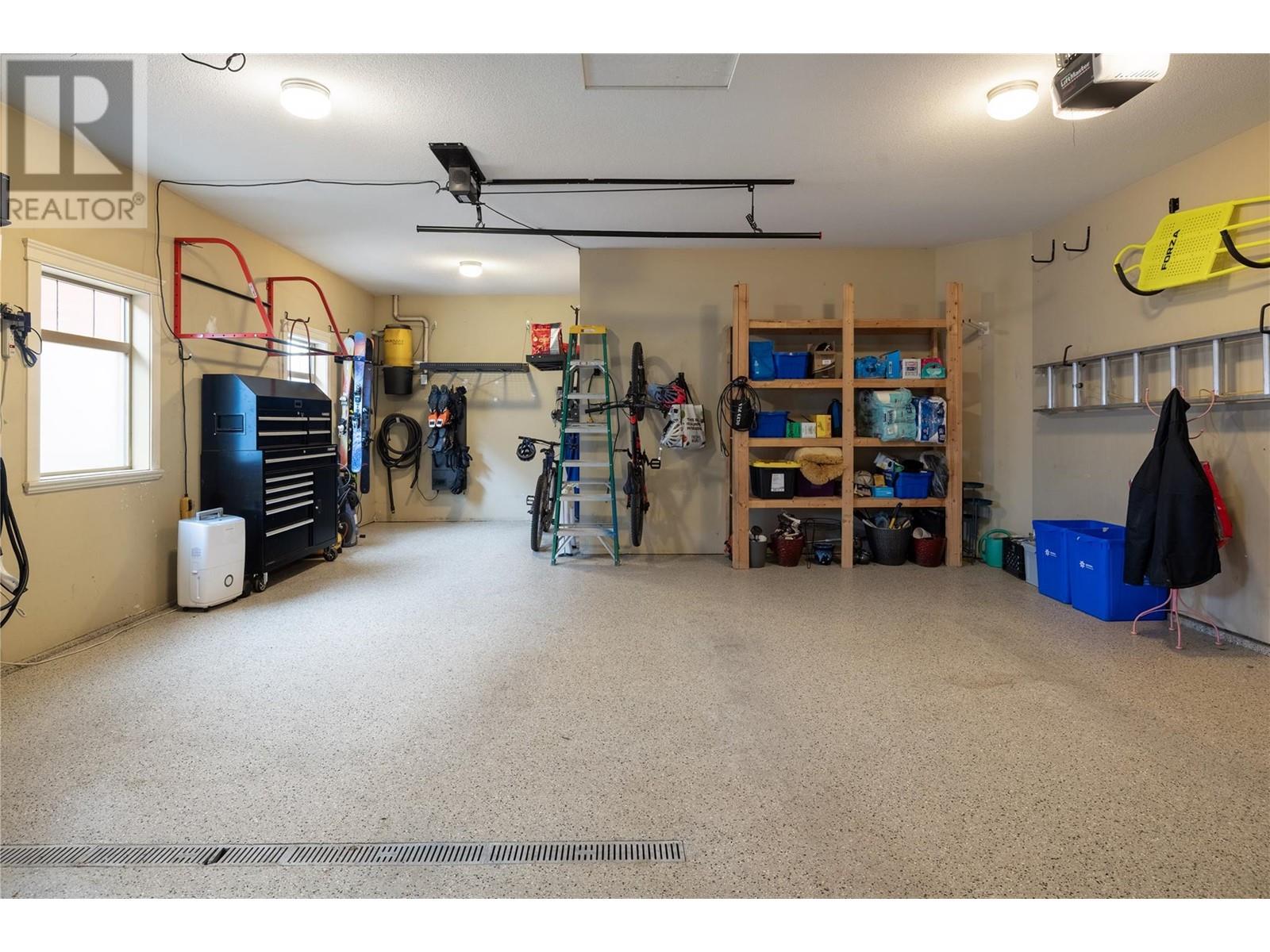 204 Harvest Court, Vernon, British Columbia  V1H 1Z8 - Photo 38 - 10348291