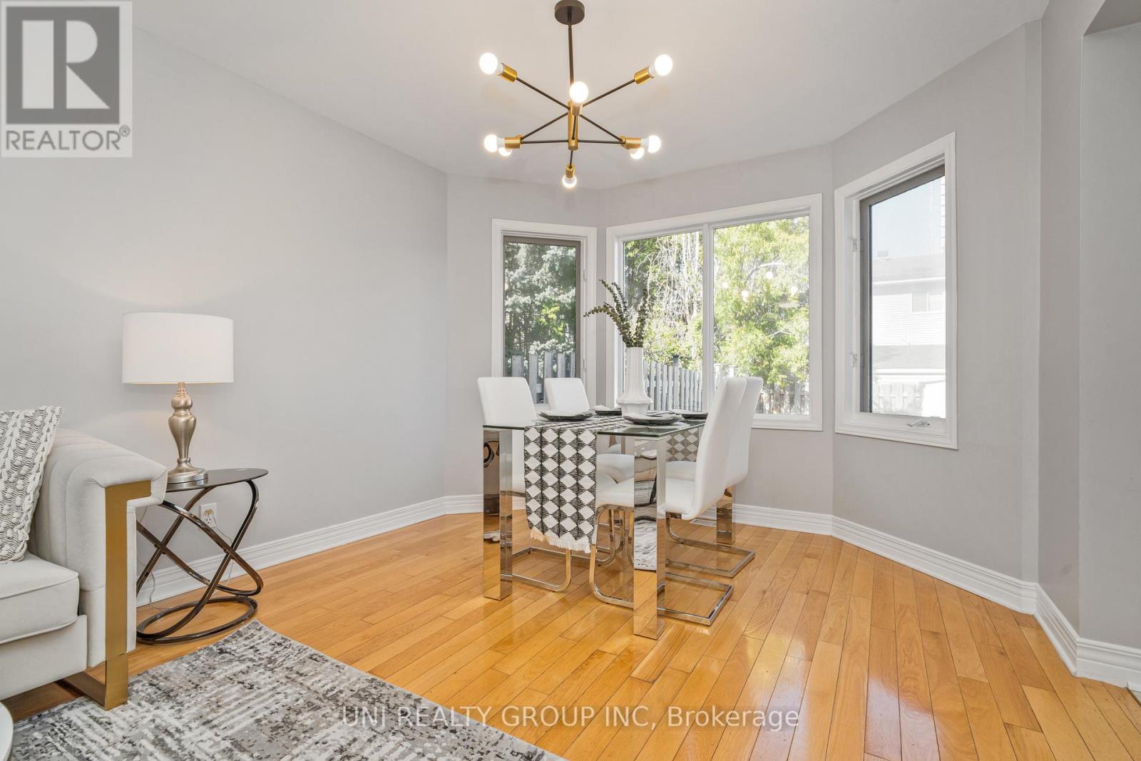 114 Thornbury Crescent, Ottawa, Ontario  K2G 6C3 - Photo 11 - X12149105