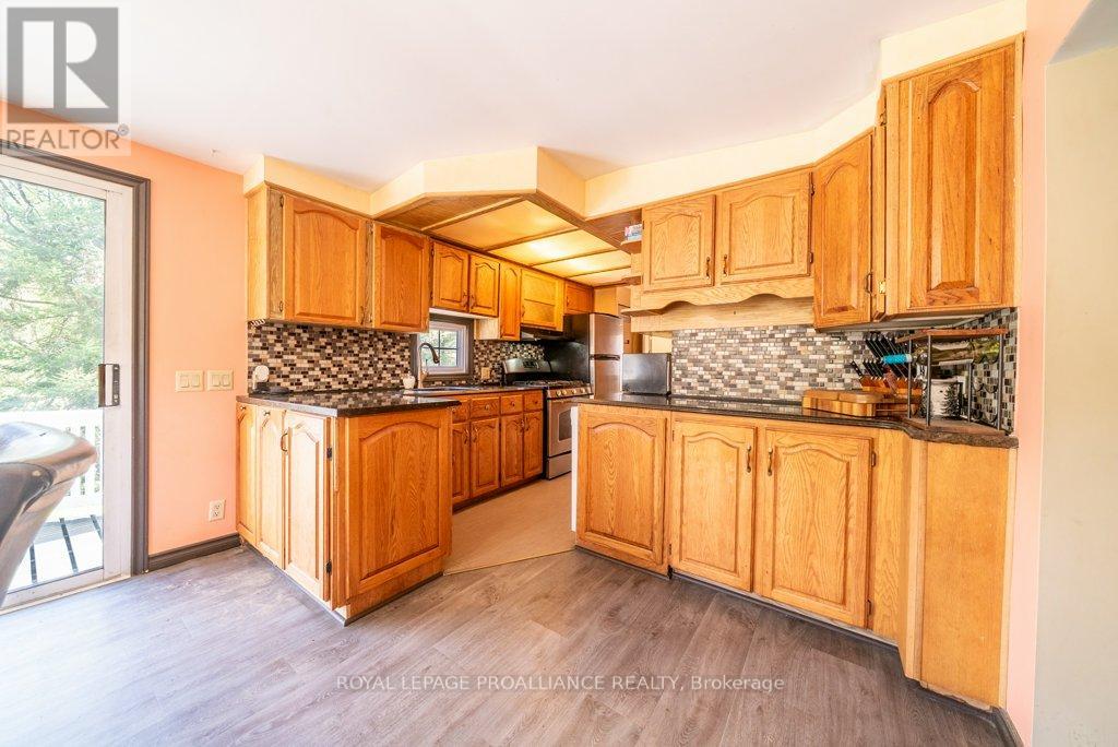1058 Jacques Bay Road, Addington Highlands (Addington Highlands), Ontario  K0H 1K0 - Photo 25 - X12155339