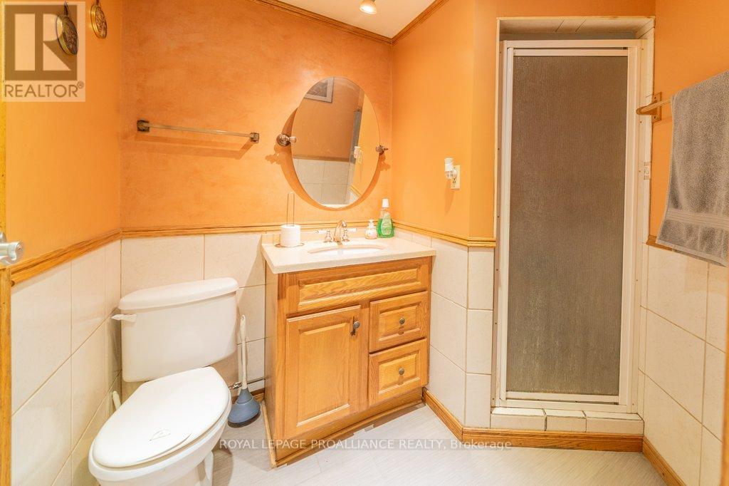 1058 Jacques Bay Road, Addington Highlands (Addington Highlands), Ontario  K0H 1K0 - Photo 31 - X12155339