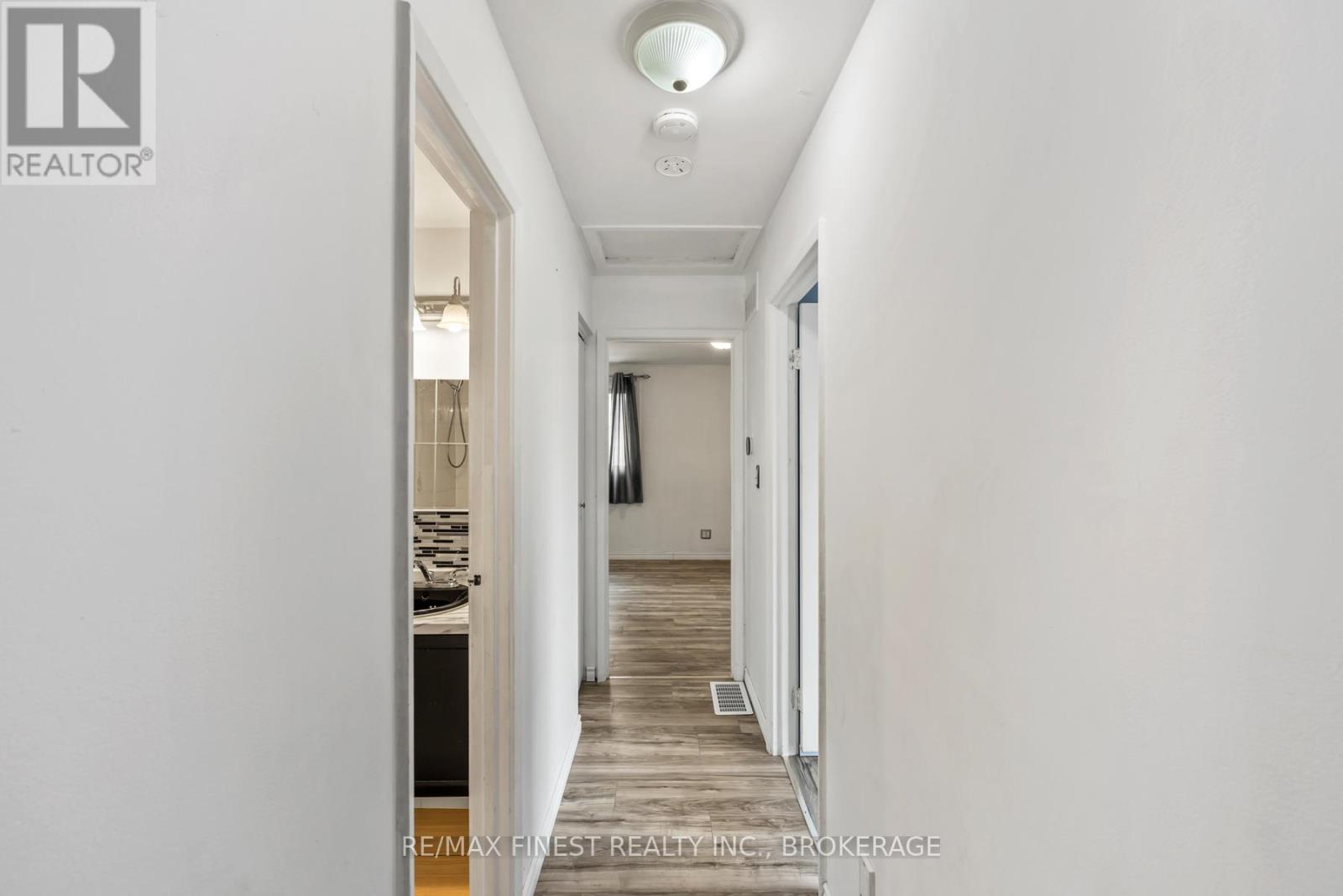 1 - 580 Gavin Court, Kingston, Ontario  K7M 8B6 - Photo 23 - X12155272