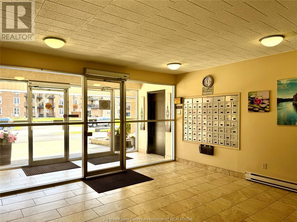 Property at 6647 THORNBERRY CRESCENT image 5