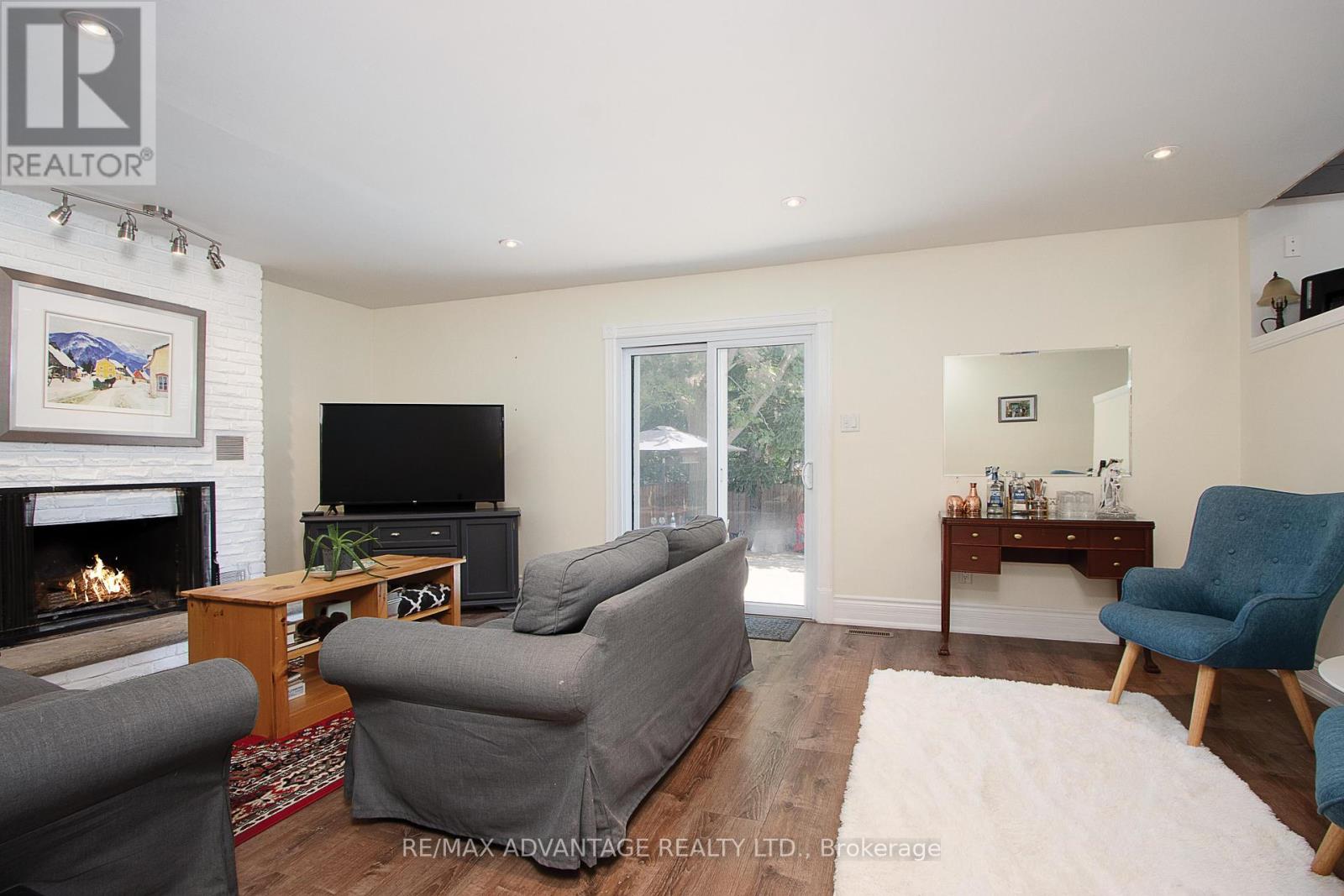 25 Winding Way Crescent, London North (North F), Ontario  N6G 3E8 - Photo 14 - X12155265