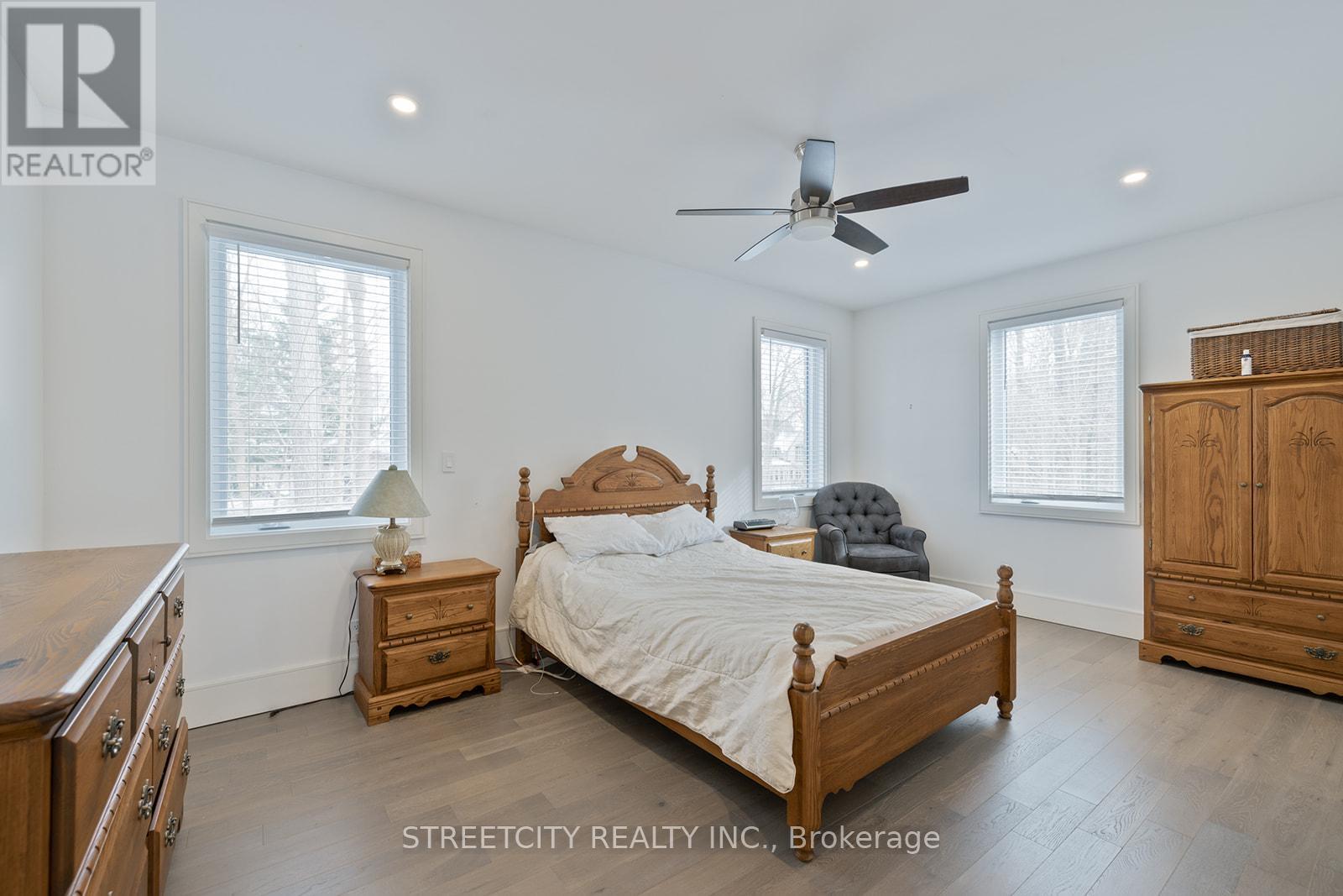 141 Baldwin Street, Tillsonburg, Ontario  N4G 2K4 - Photo 15 - X12155355