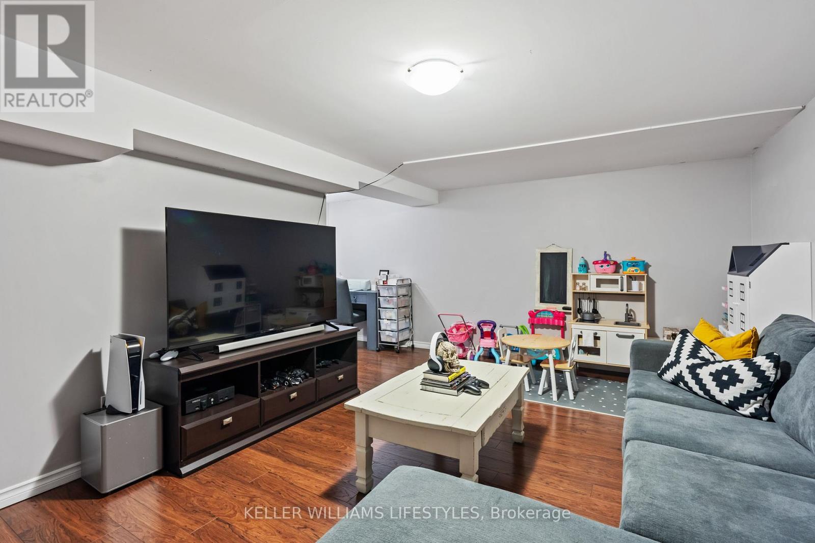 9 - 166 Southdale Road W, London South, Ontario  N6J 2J1 - Photo 32 - X12155395